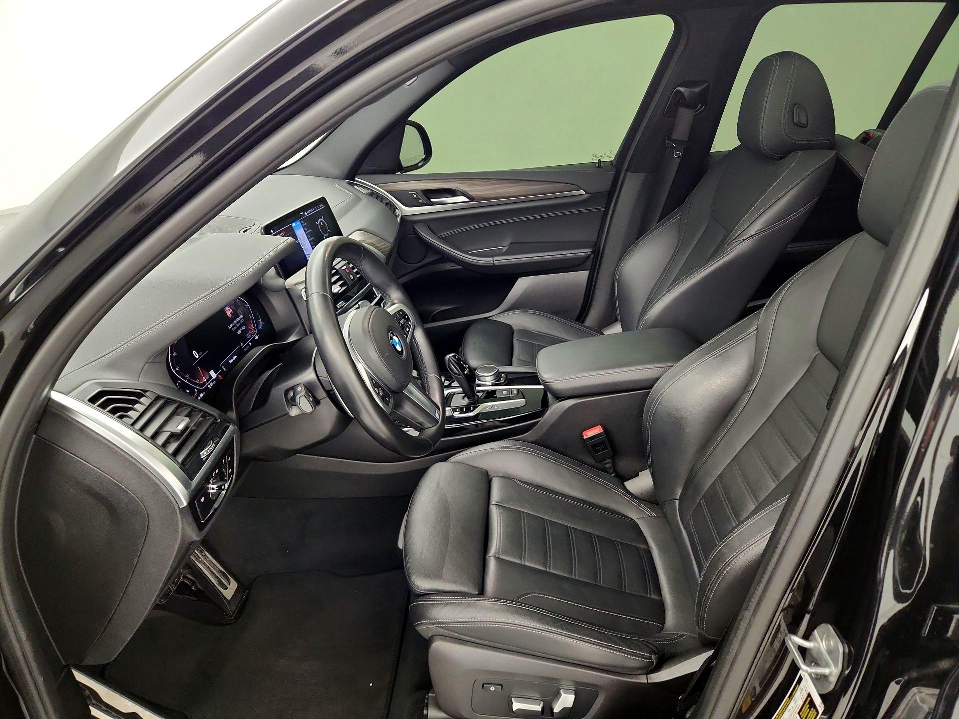 Thumbnail: 2021 BMW X3 - 11