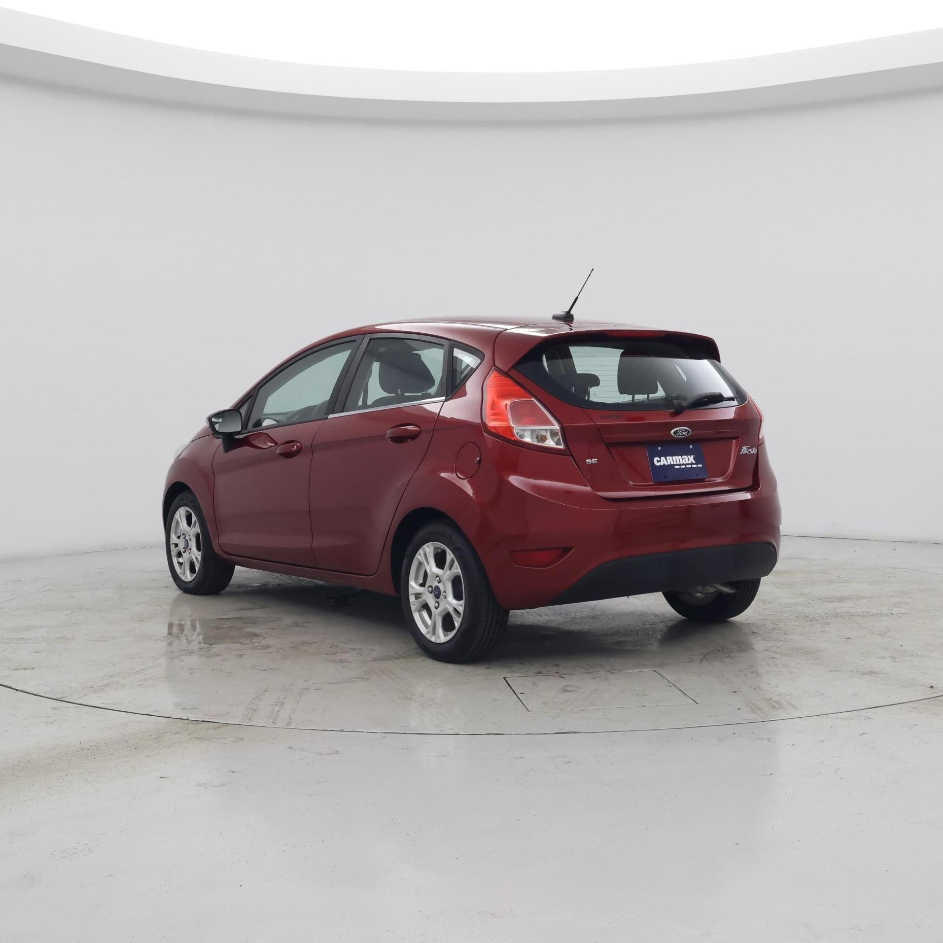 Thumbnail: 2015 Ford Fiesta - 2