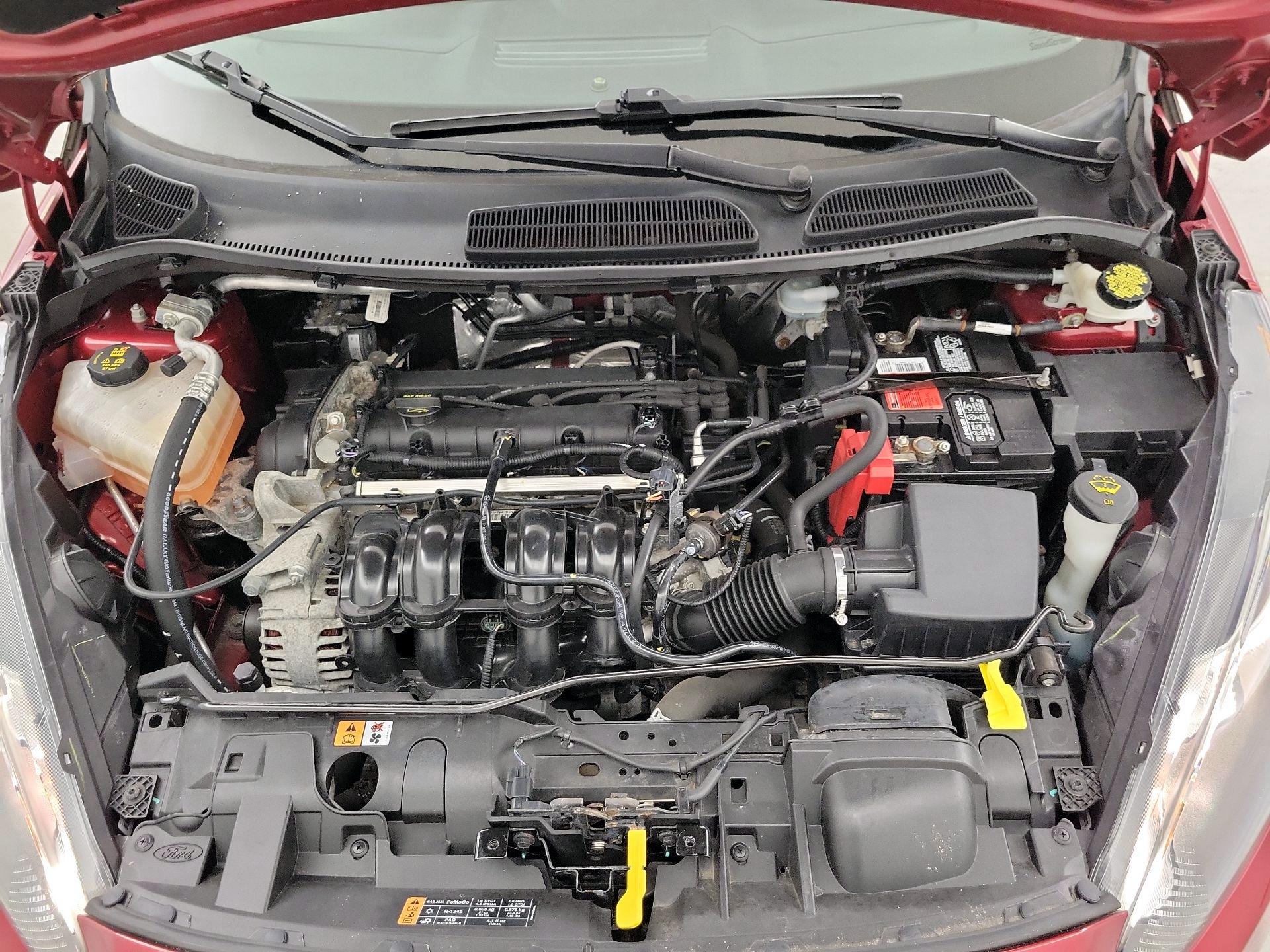 Thumbnail: 2015 Ford Fiesta - 20