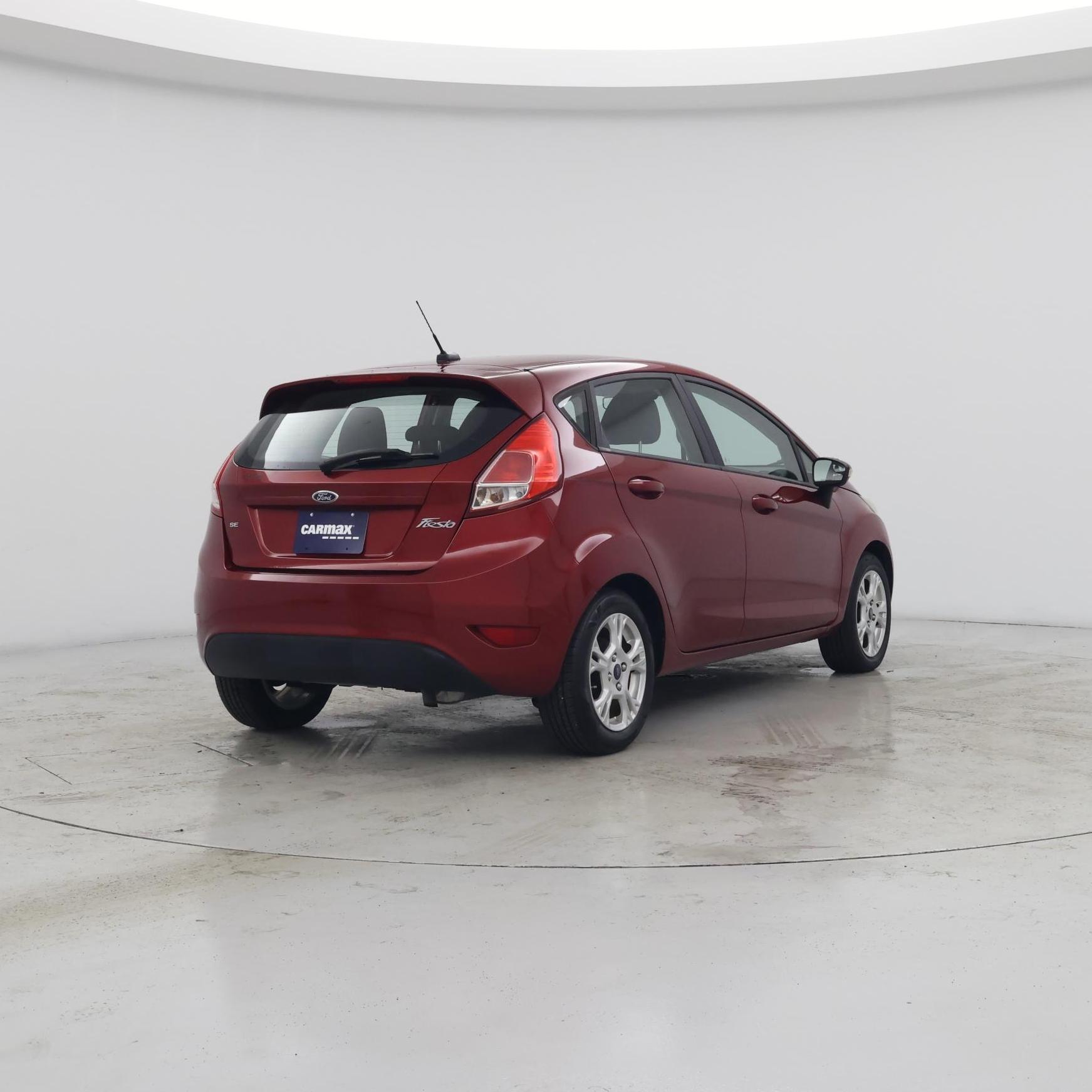 Thumbnail: 2015 Ford Fiesta - 8