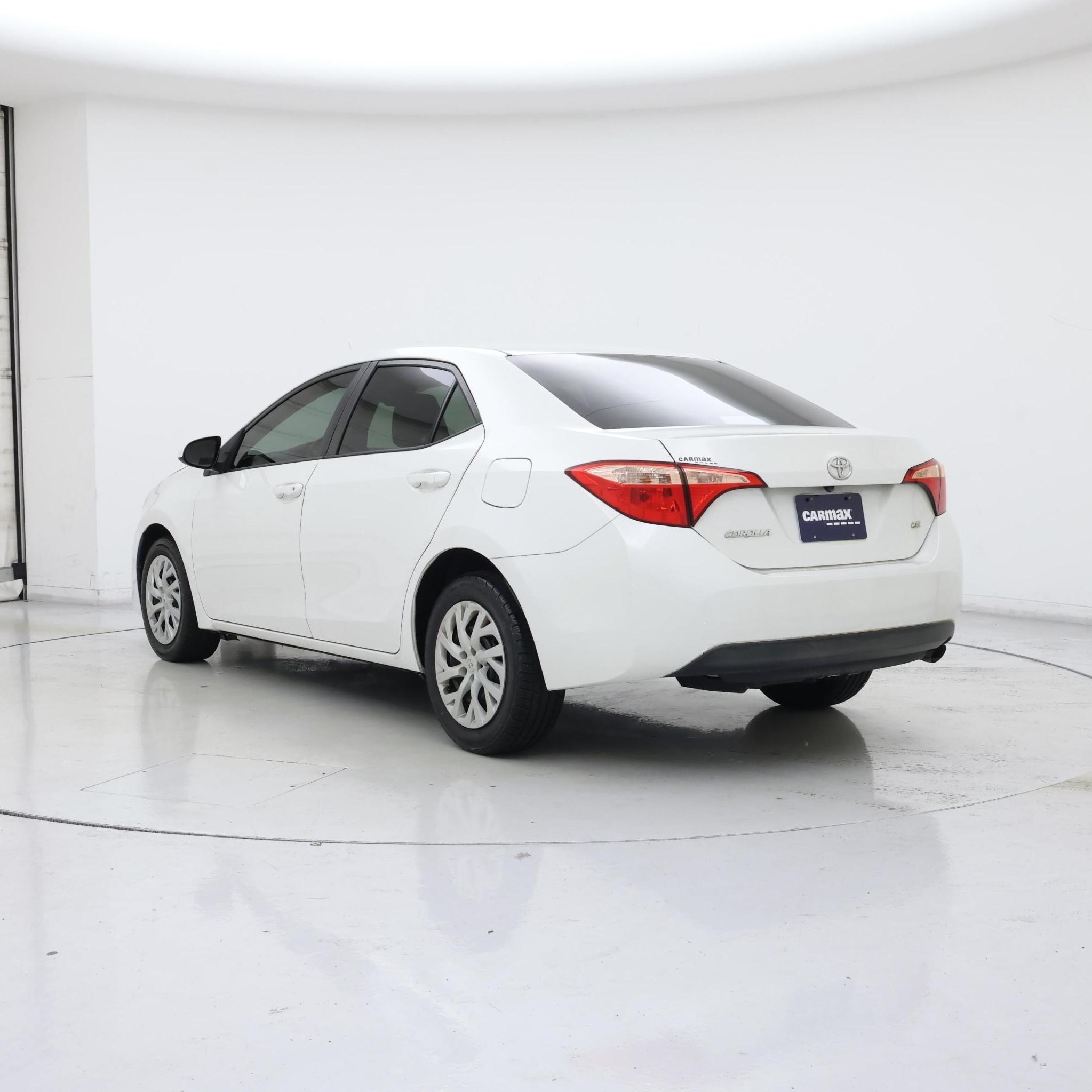 Thumbnail: 2019 Toyota Corolla - 2