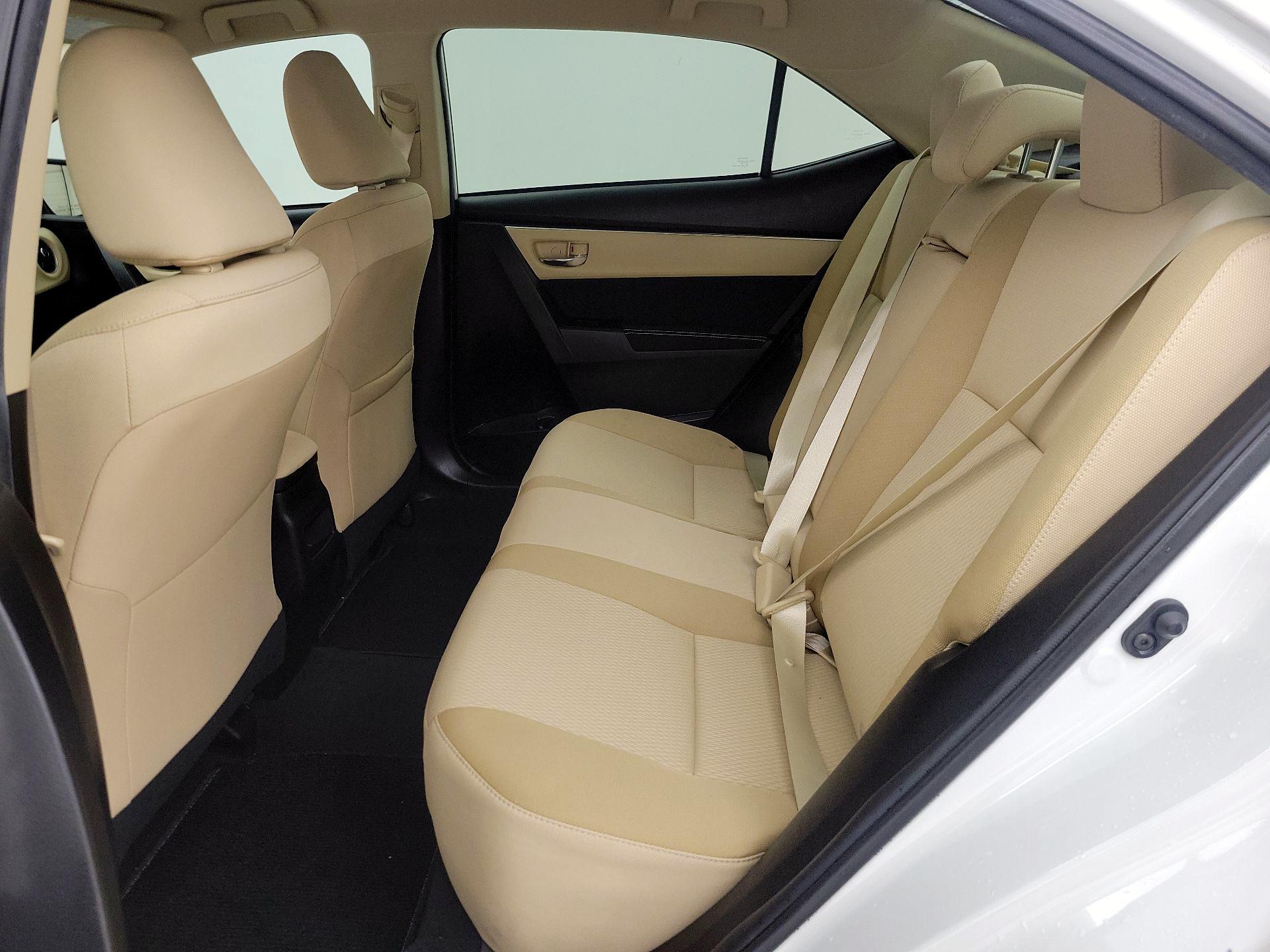 Thumbnail: 2019 Toyota Corolla - 19