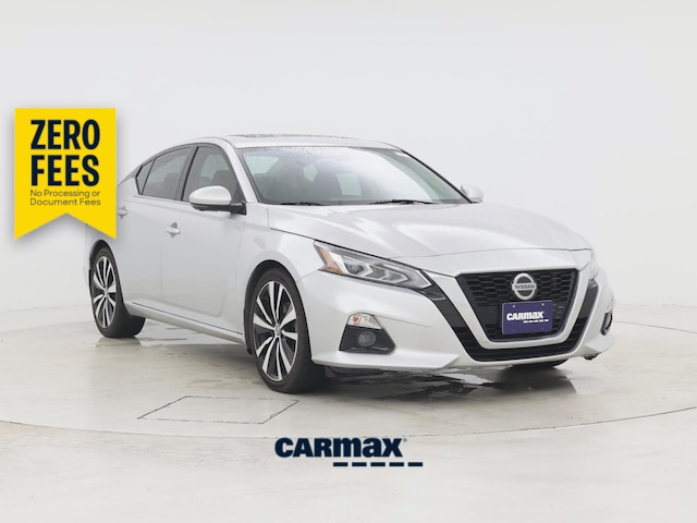 Silver 2019 Nissan Altima Sedan Front-Wheel Drive Automatic