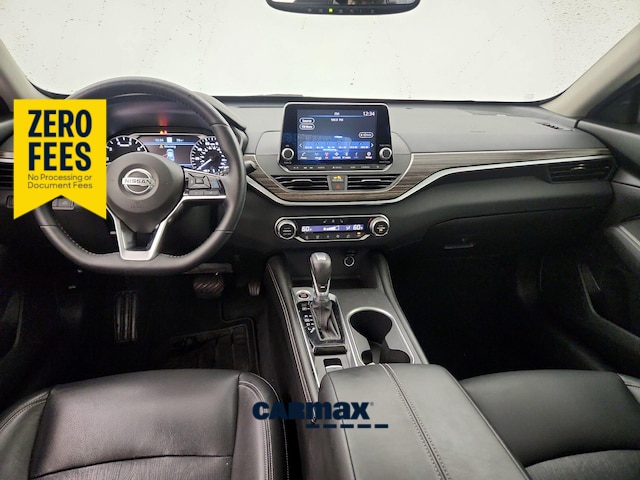 Silver 2019 Nissan Altima Sedan Front-Wheel Drive Automatic