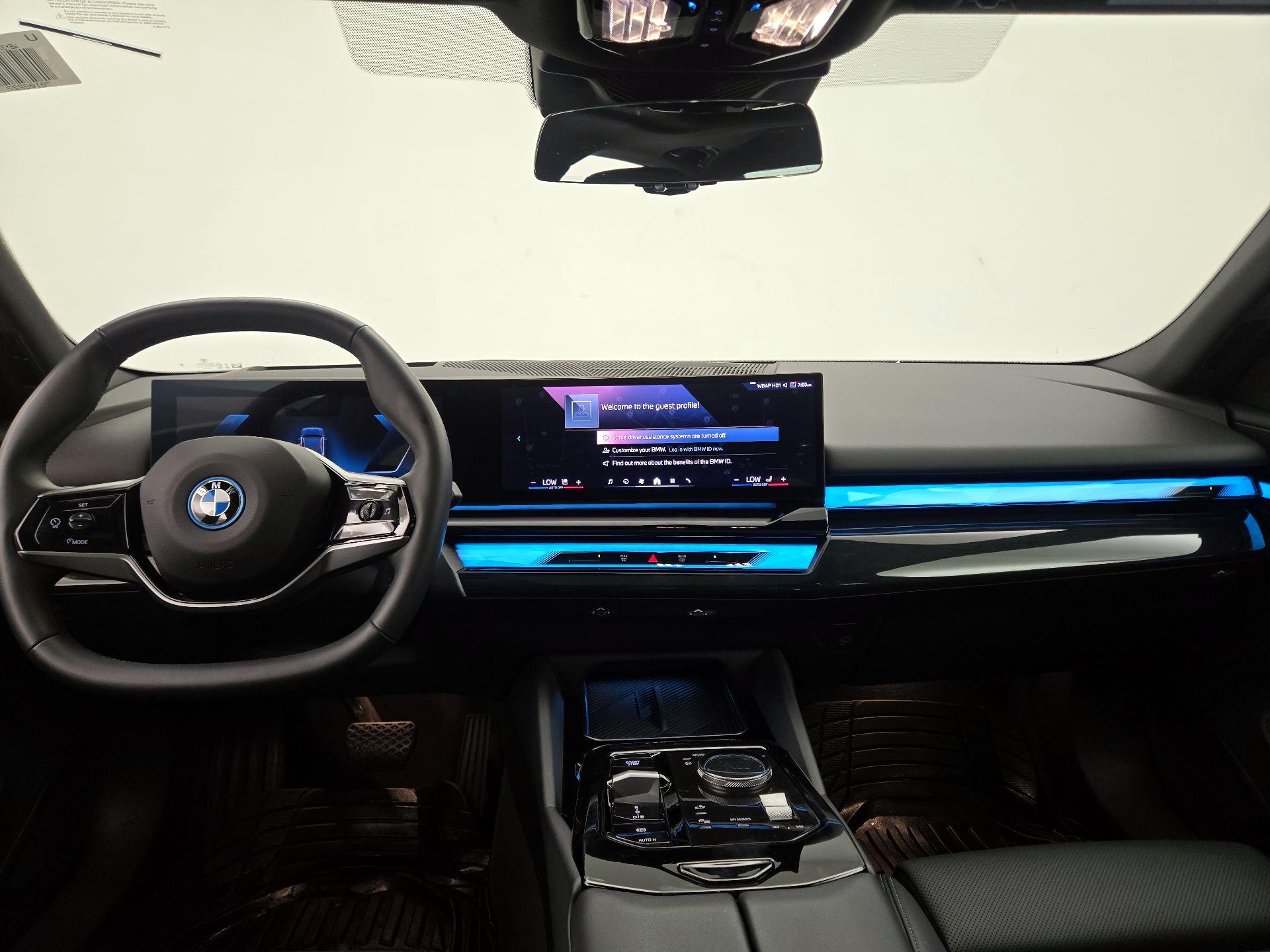 Thumbnail: 2024 BMW i5 - 9