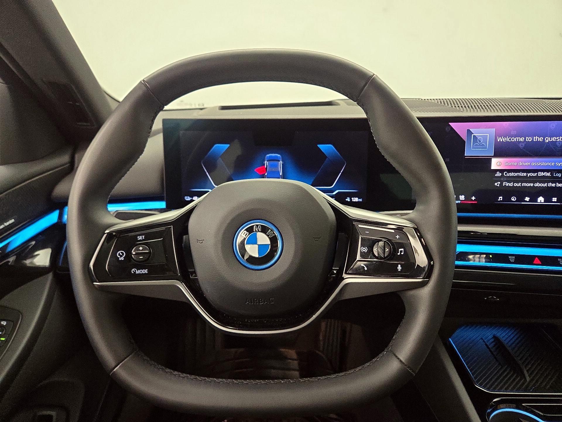 Thumbnail: 2024 BMW i5 - 10