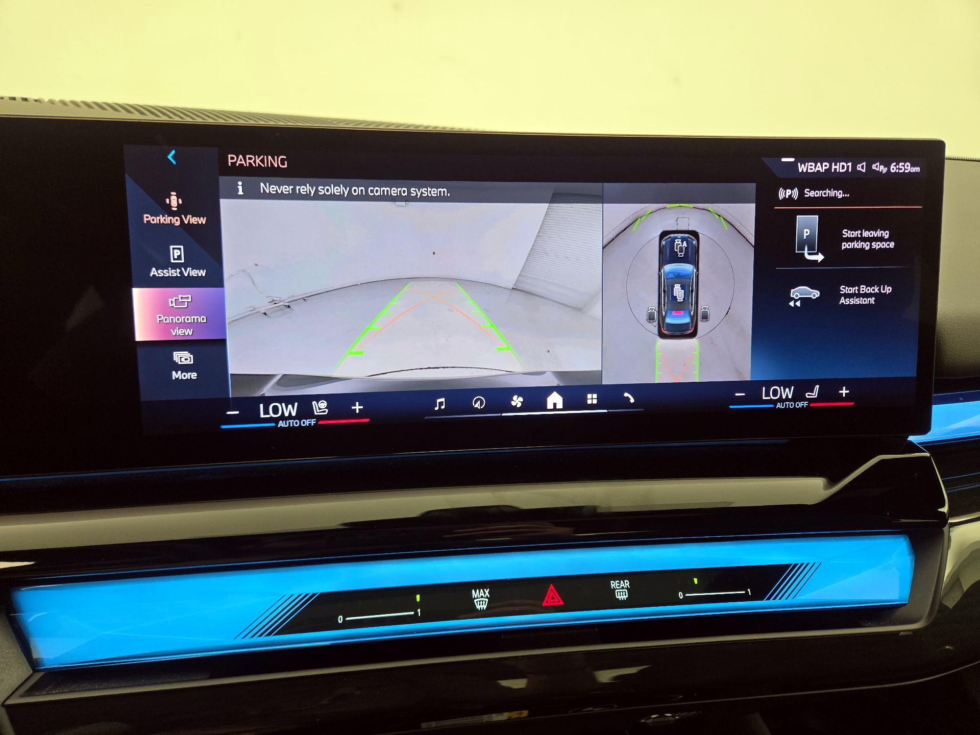 Thumbnail: 2024 BMW i5 - 15