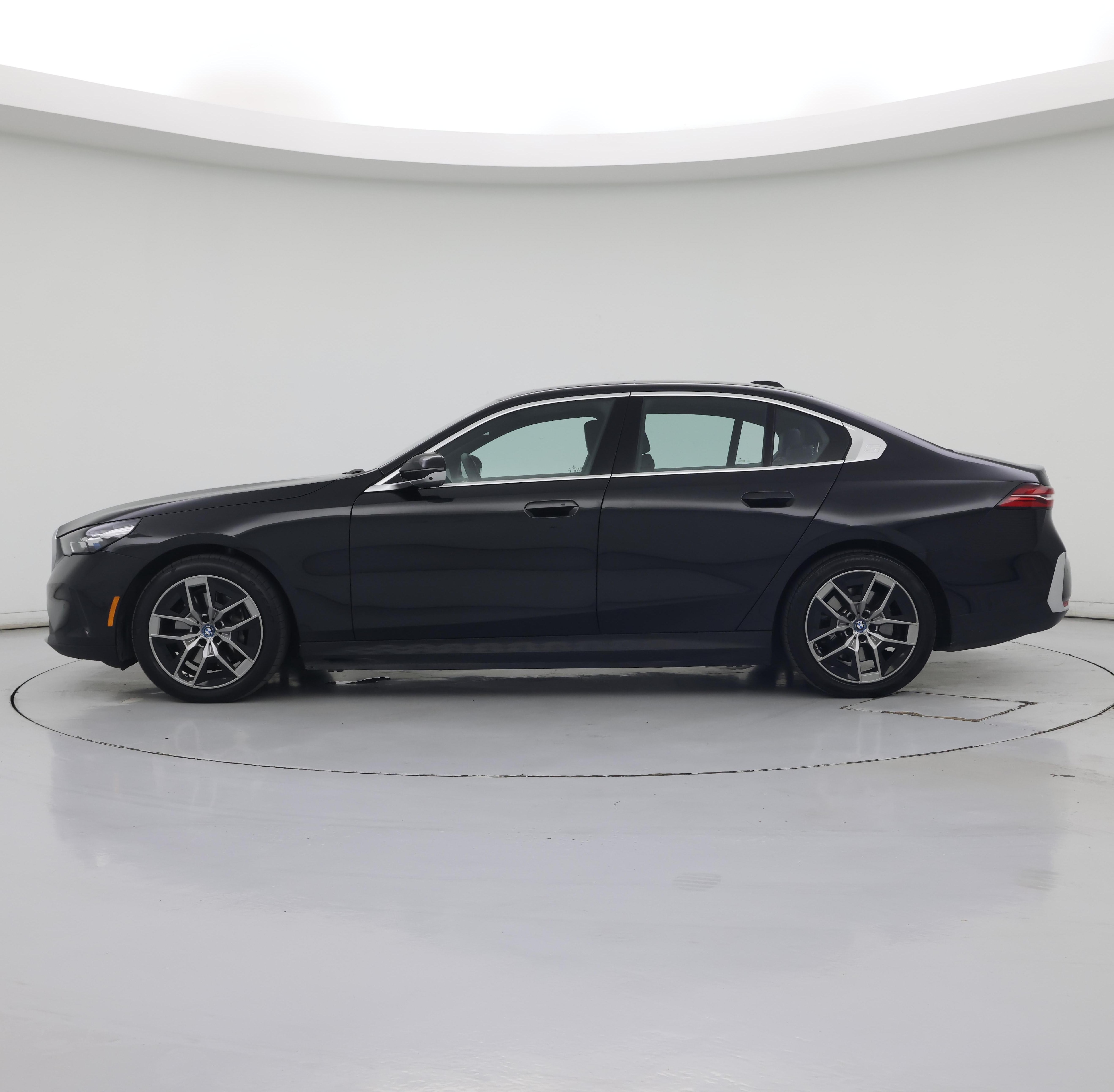 Thumbnail: 2024 BMW i5 - 3