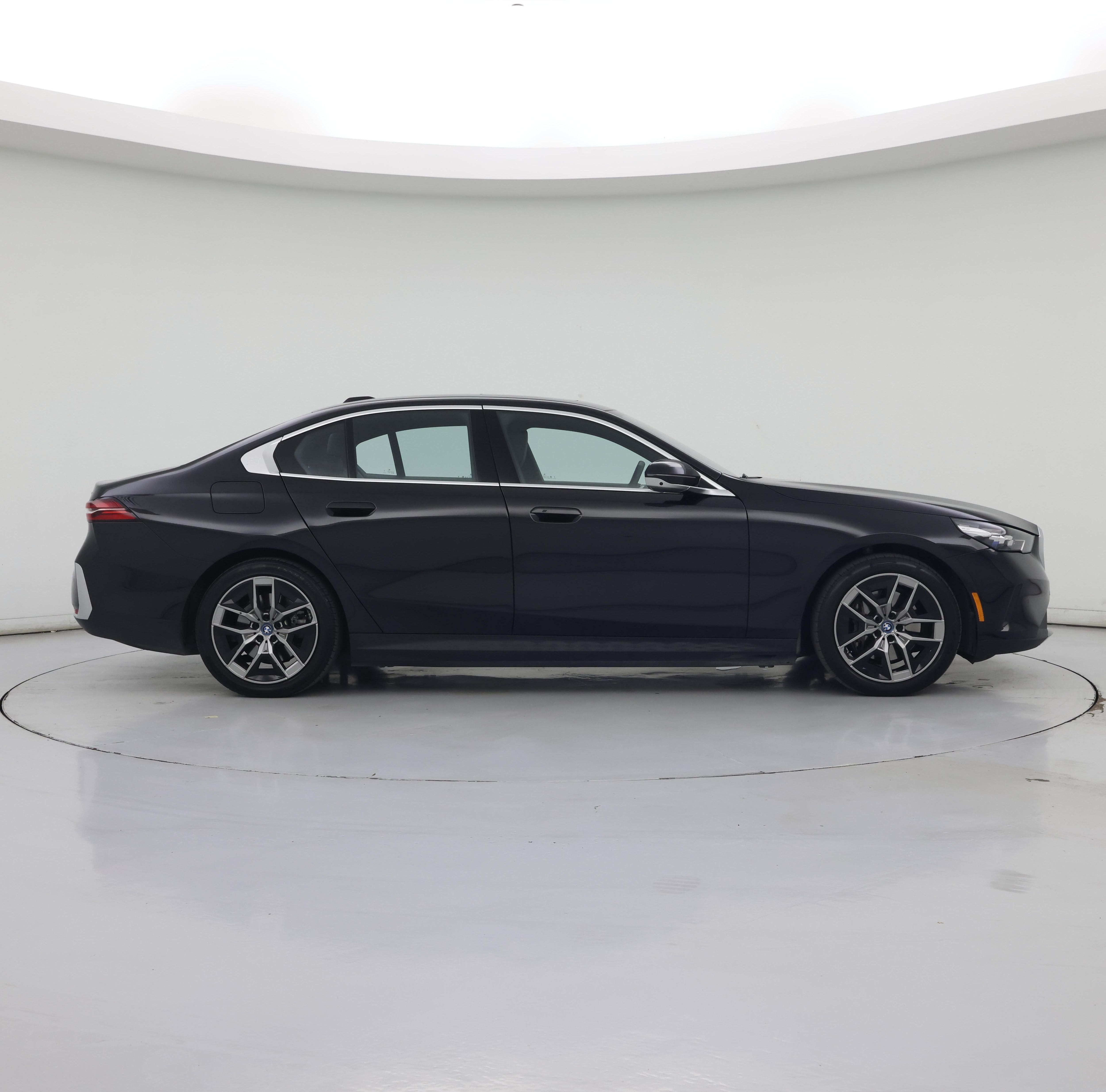 Thumbnail: 2024 BMW i5 - 7