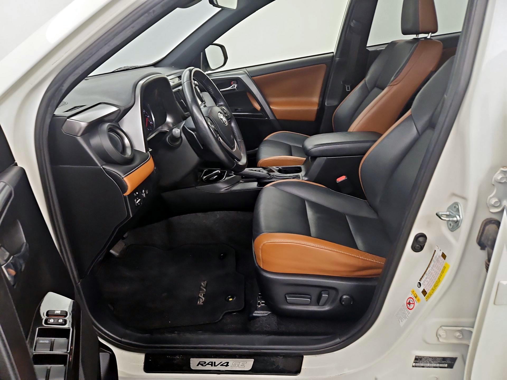 Thumbnail: 2017 Toyota RAV4 - 11