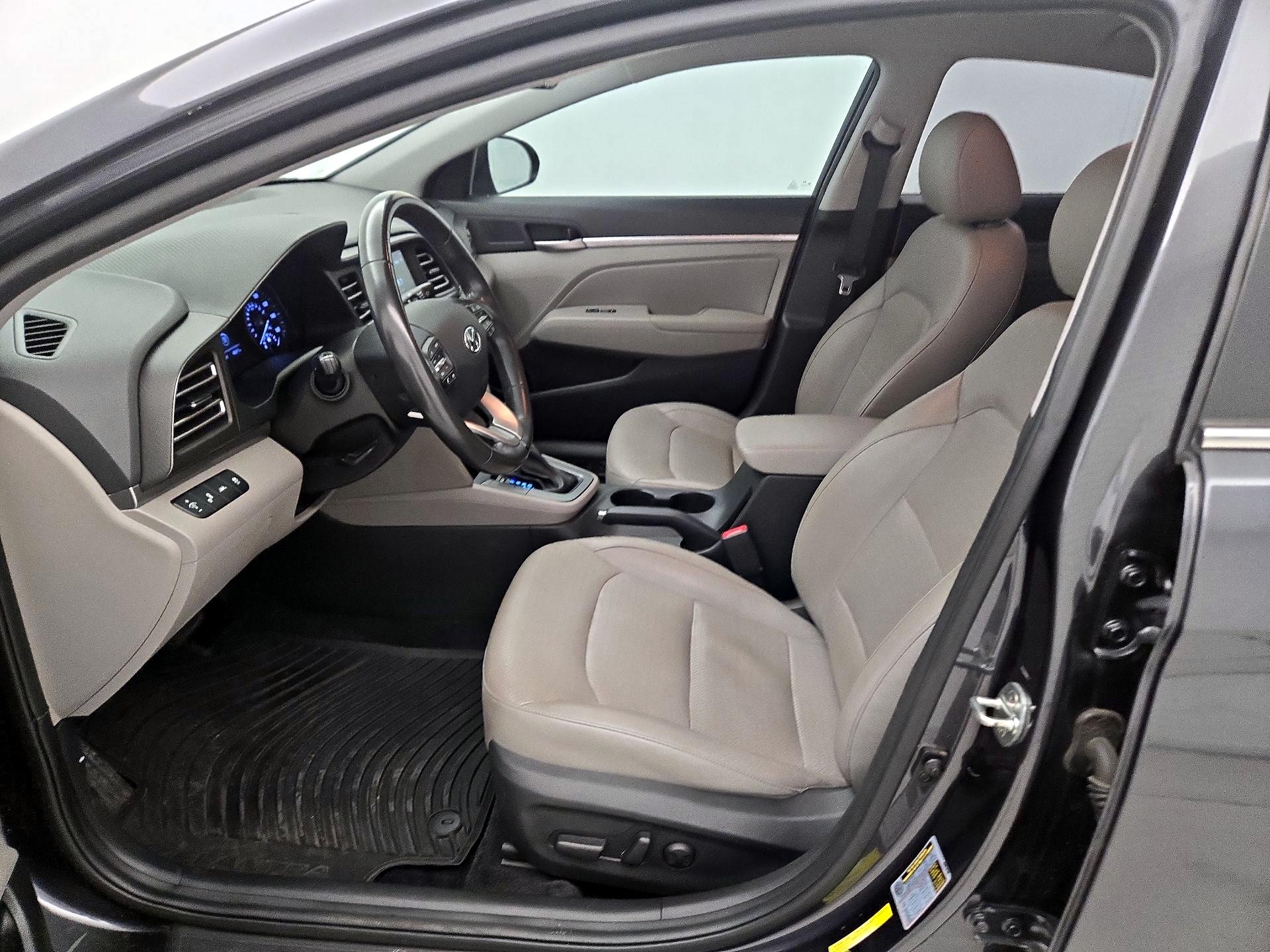 Thumbnail: 2020 Hyundai Elantra - 11