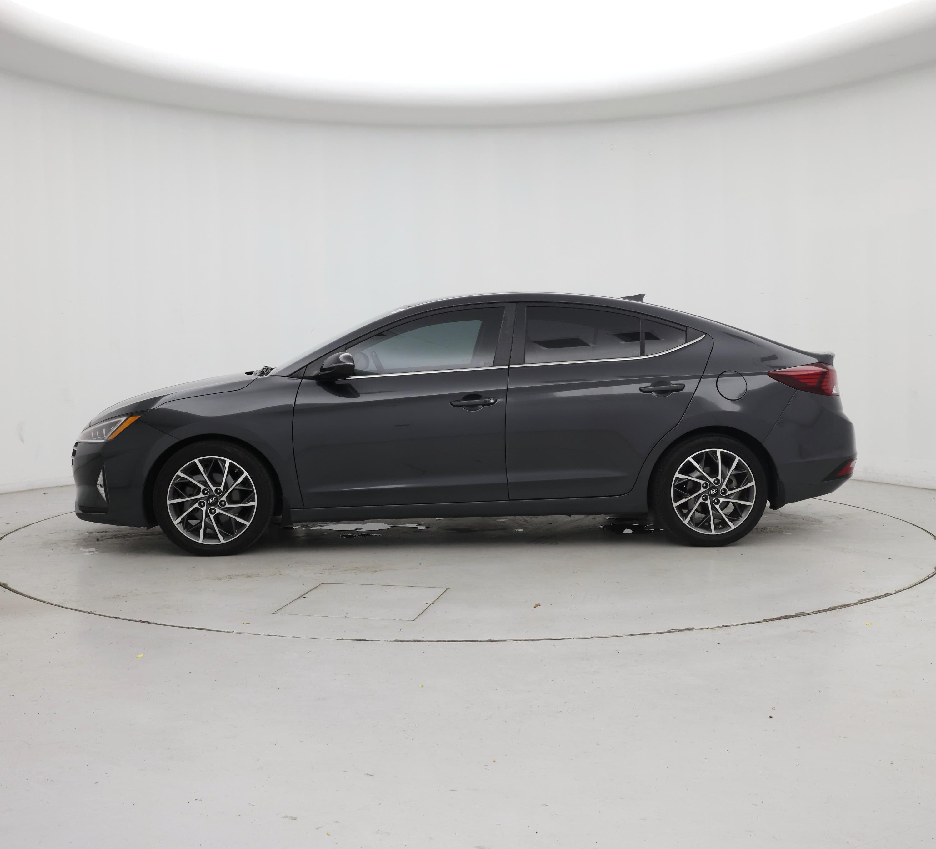 Thumbnail: 2020 Hyundai Elantra - 3