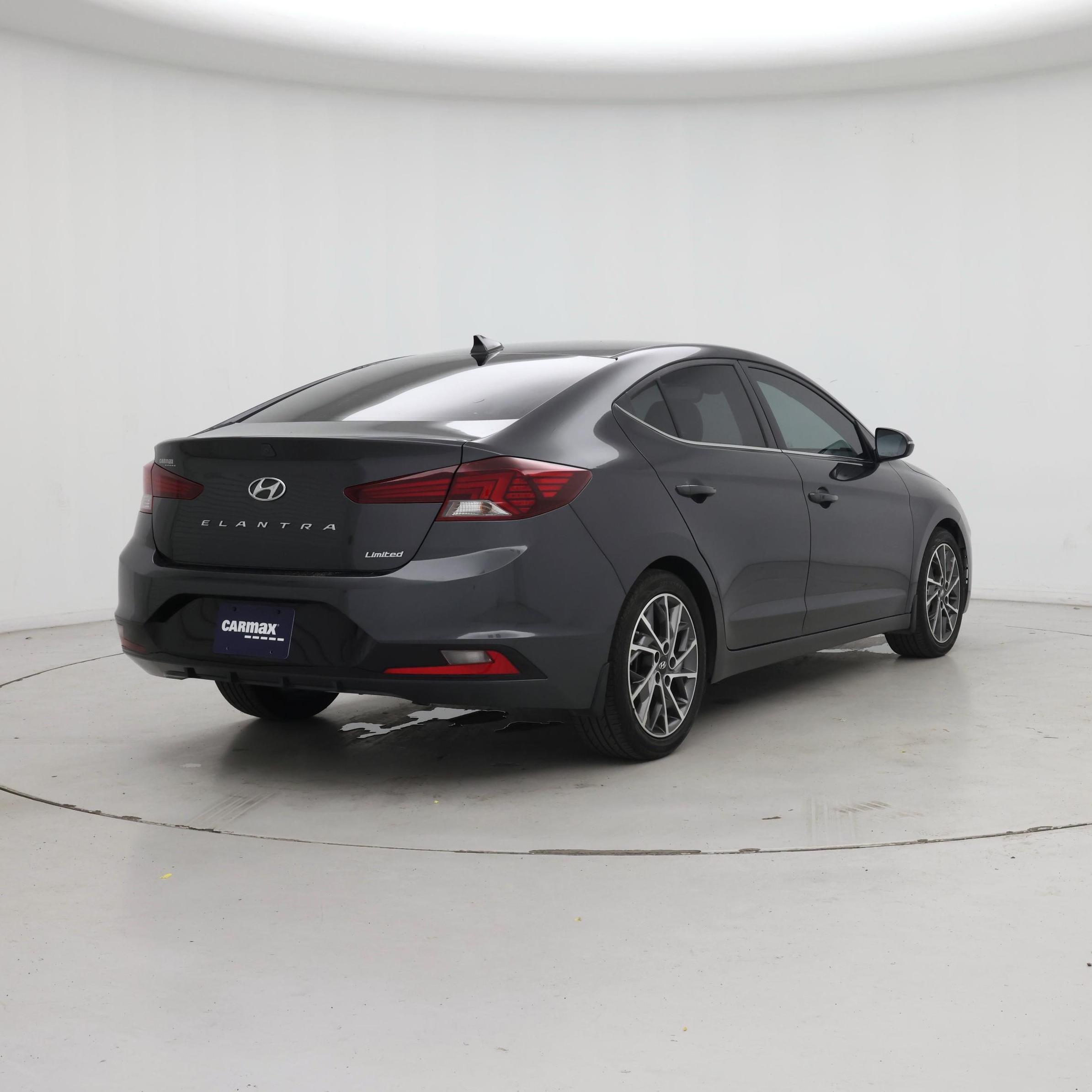 Thumbnail: 2020 Hyundai Elantra - 8