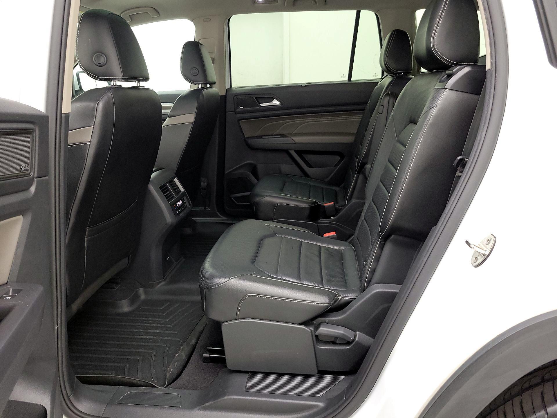 Thumbnail: 2021 Volkswagen Atlas - 20