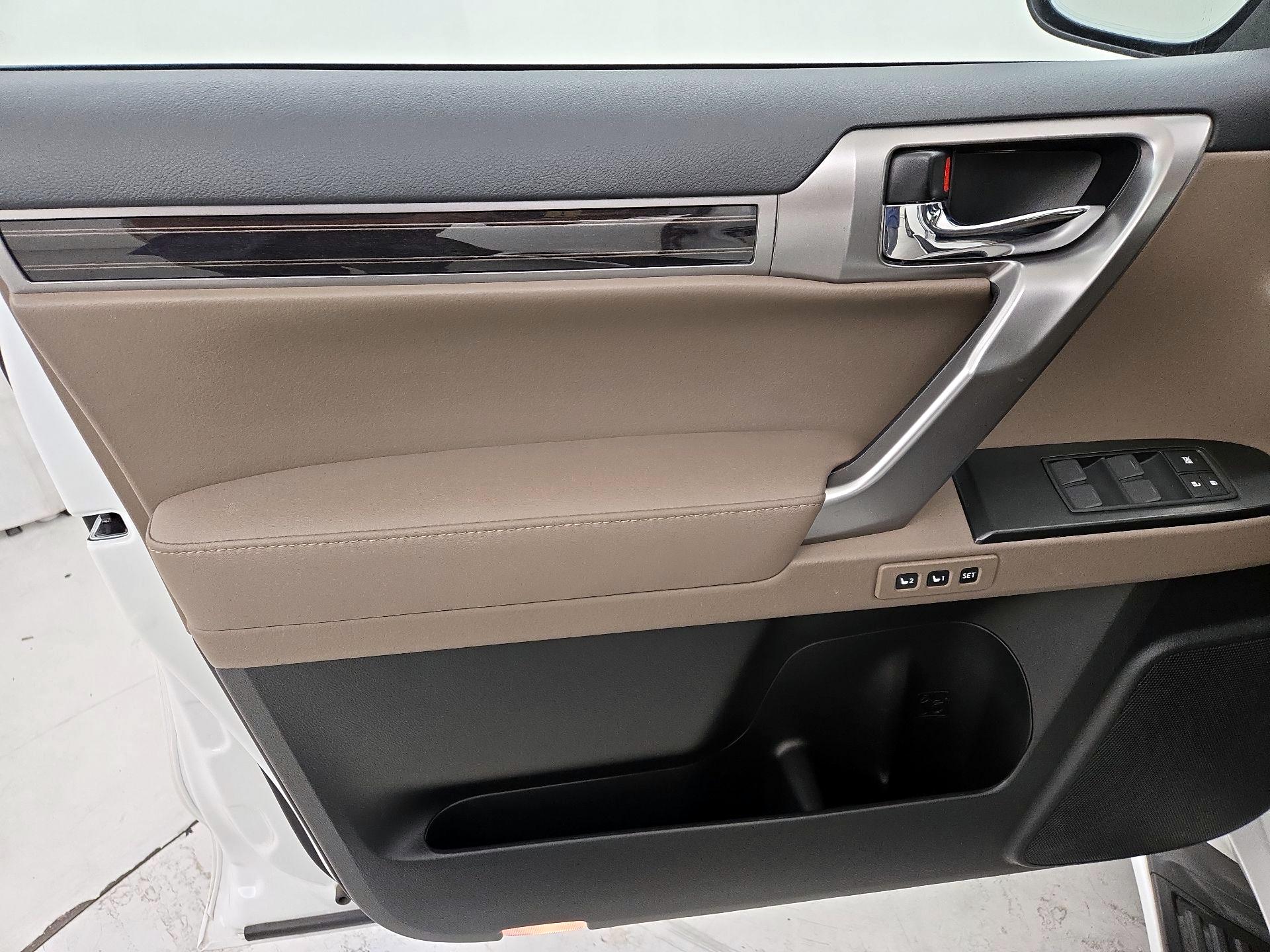 Thumbnail: 2022 Lexus GX - 12