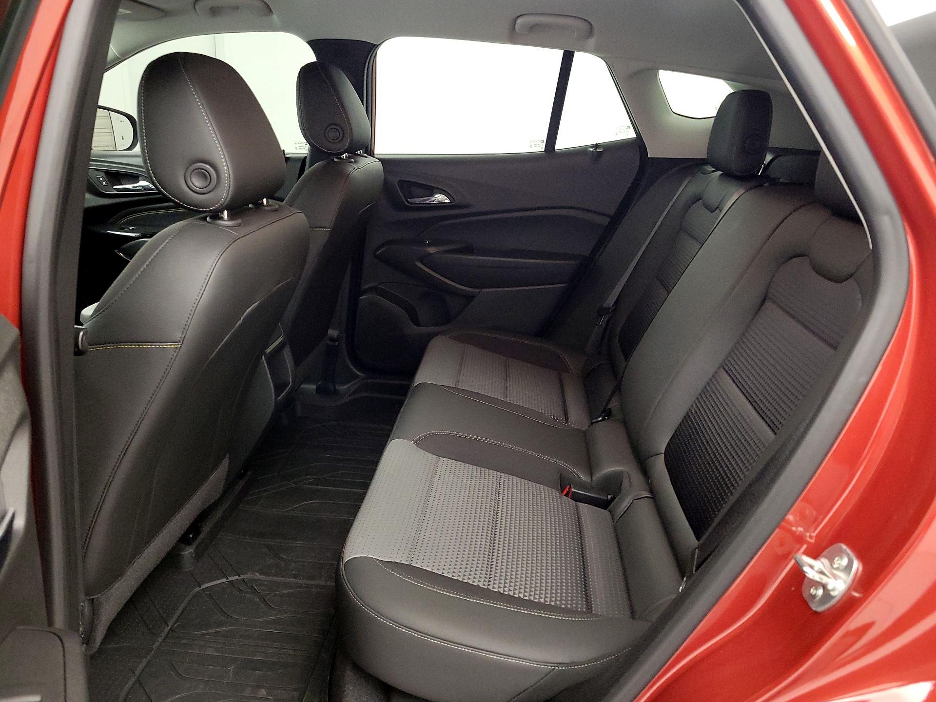 Thumbnail: 2024 Chevrolet Trax - 19
