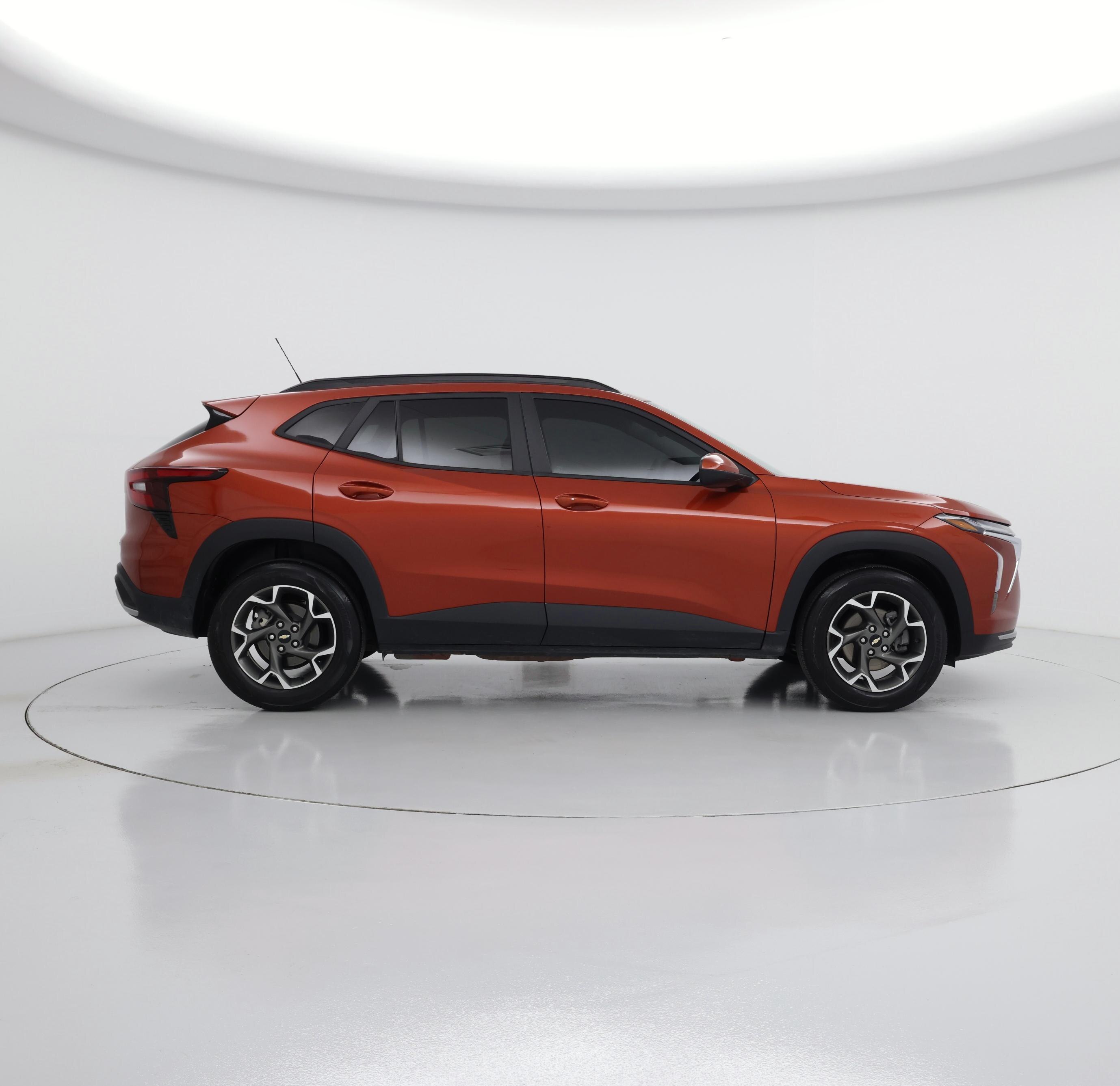 Thumbnail: 2024 Chevrolet Trax - 7