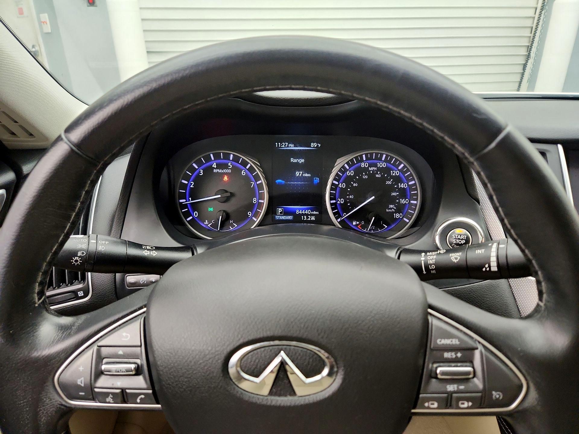 Thumbnail: 2015 INFINITI Q50 - 10
