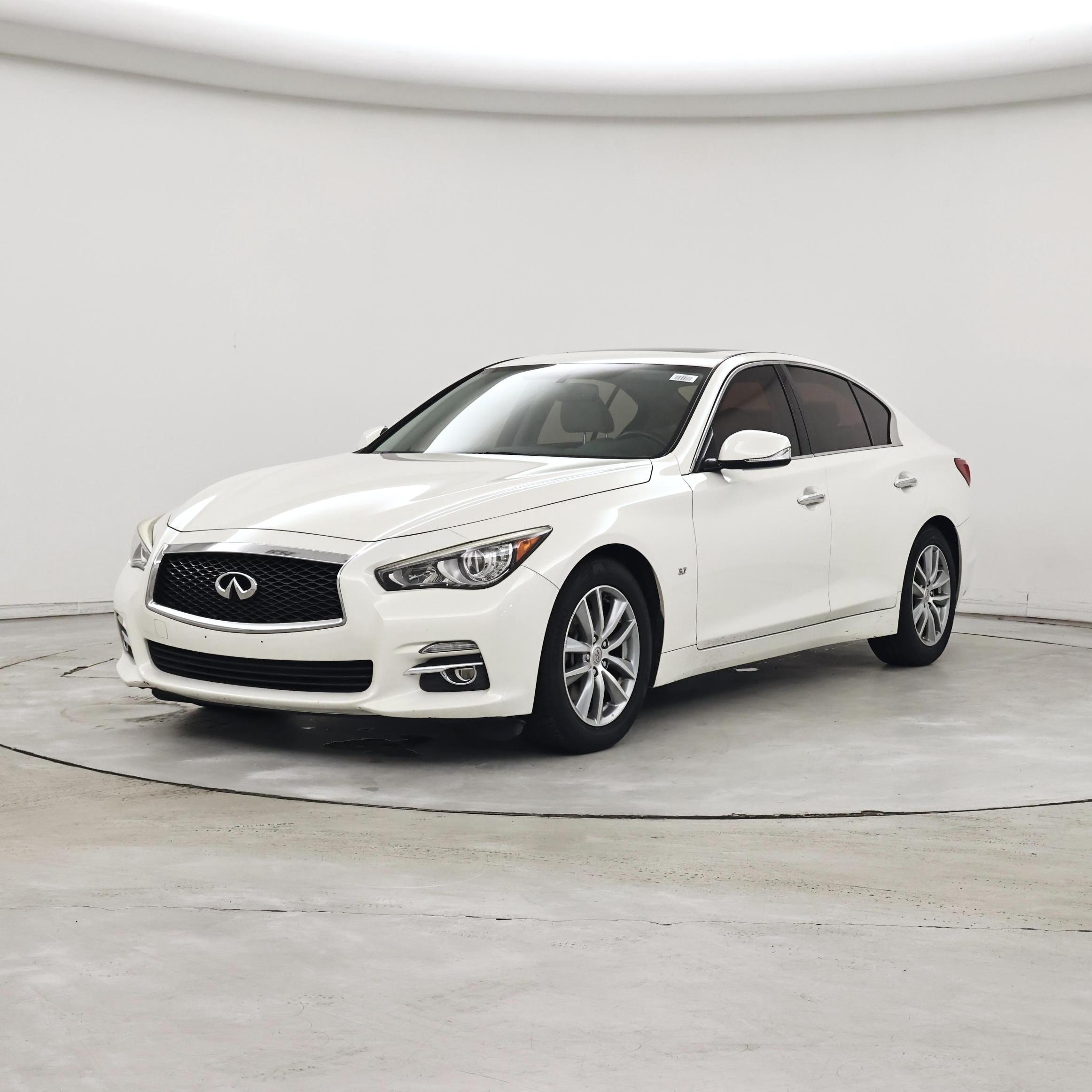 Thumbnail: 2015 INFINITI Q50 - 4