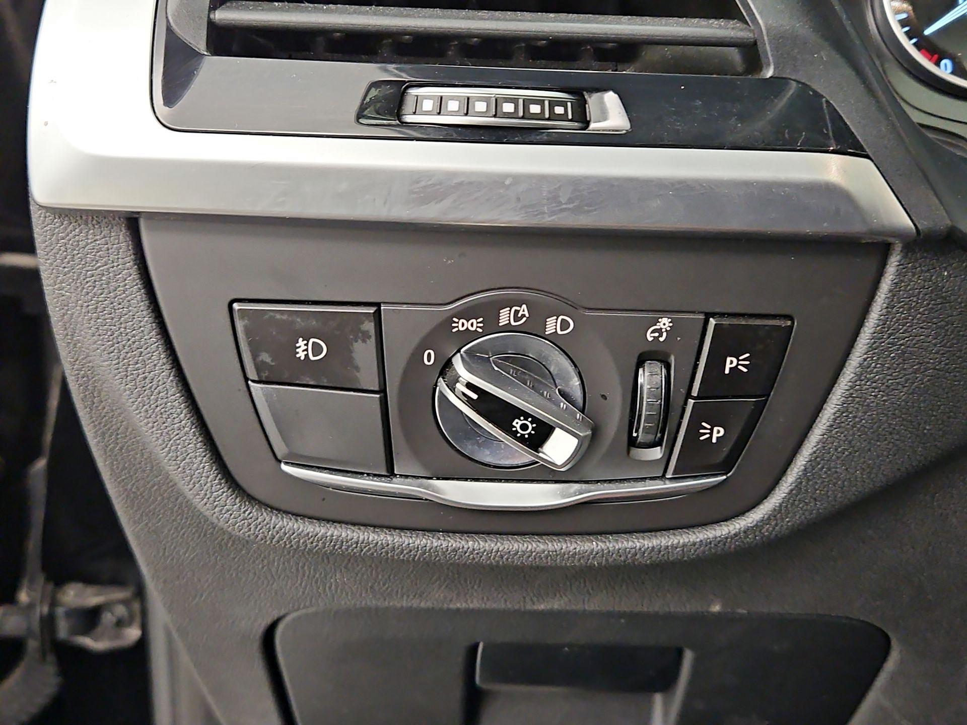 Thumbnail: 2019 BMW X3 - 13