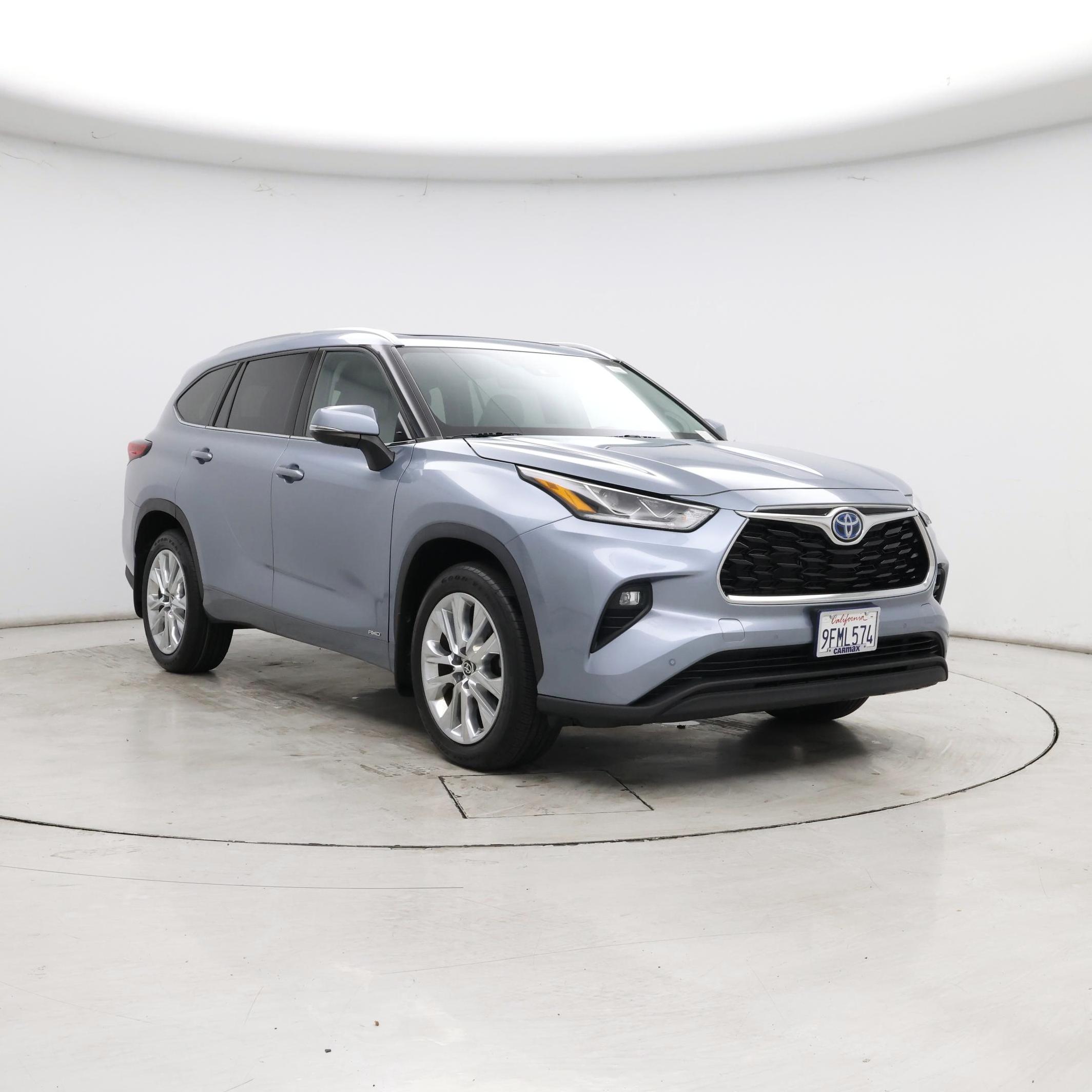 Blue 2023 Toyota Highlander Hybrid SUV / Crossover All-Wheel Drive Automatic