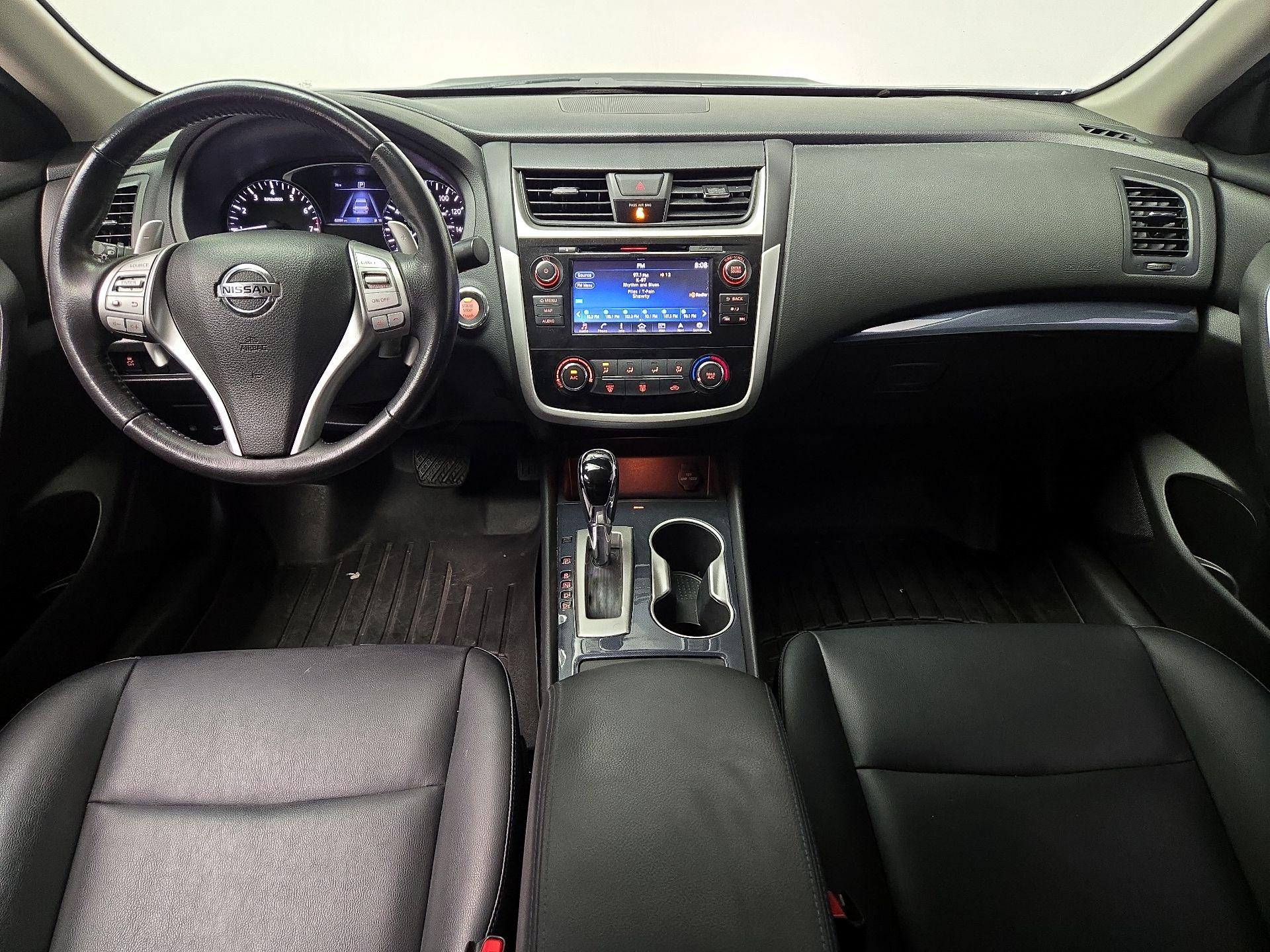 Thumbnail: 2018 Nissan Altima - 9