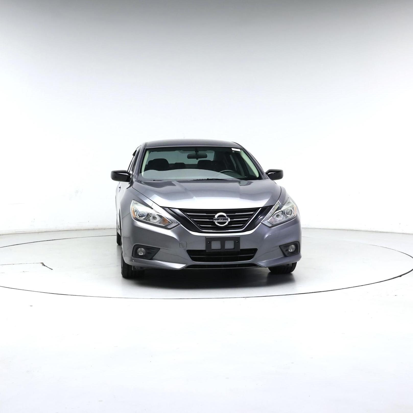 Thumbnail: 2018 Nissan Altima - 5