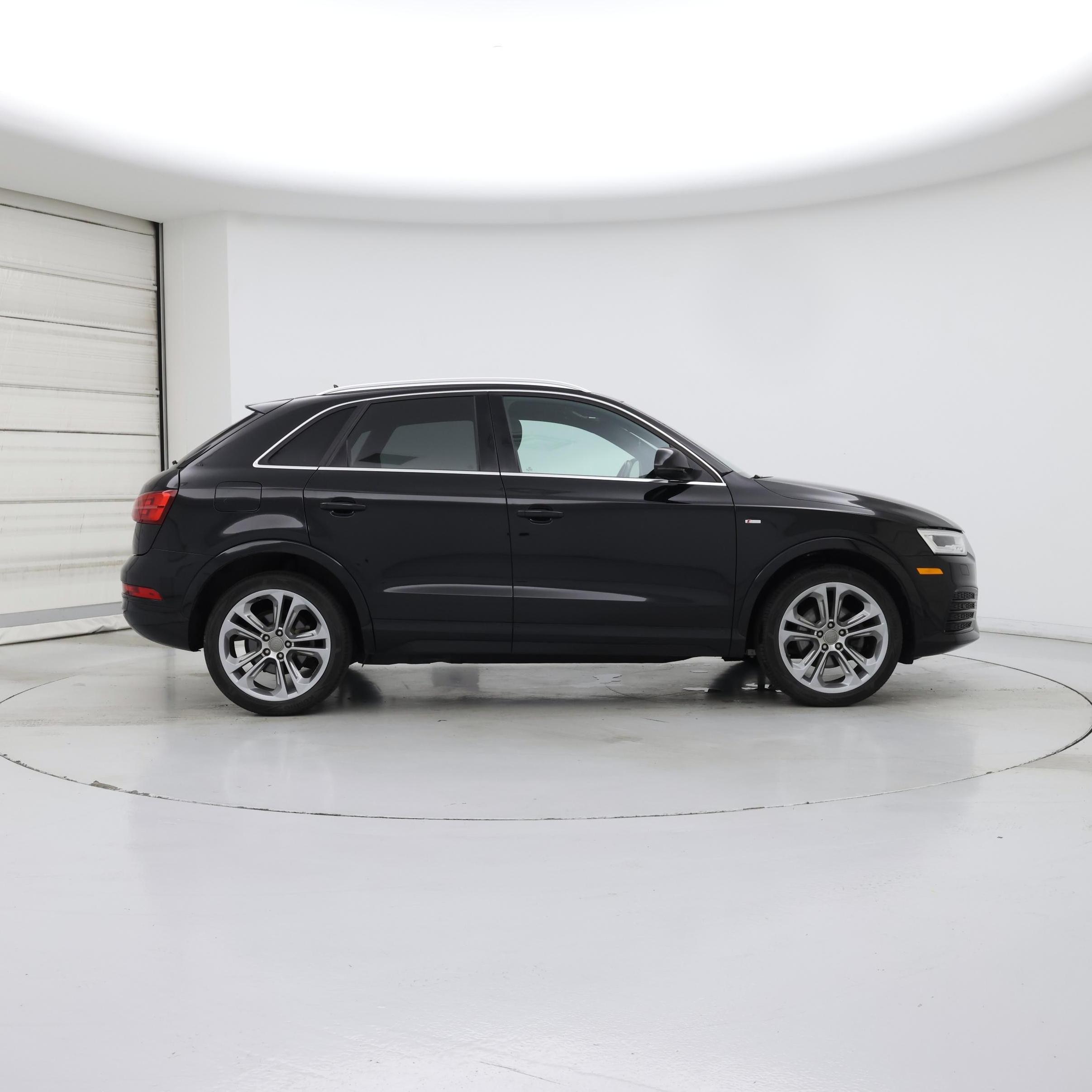 Thumbnail: 2018 Audi Q3 - 7
