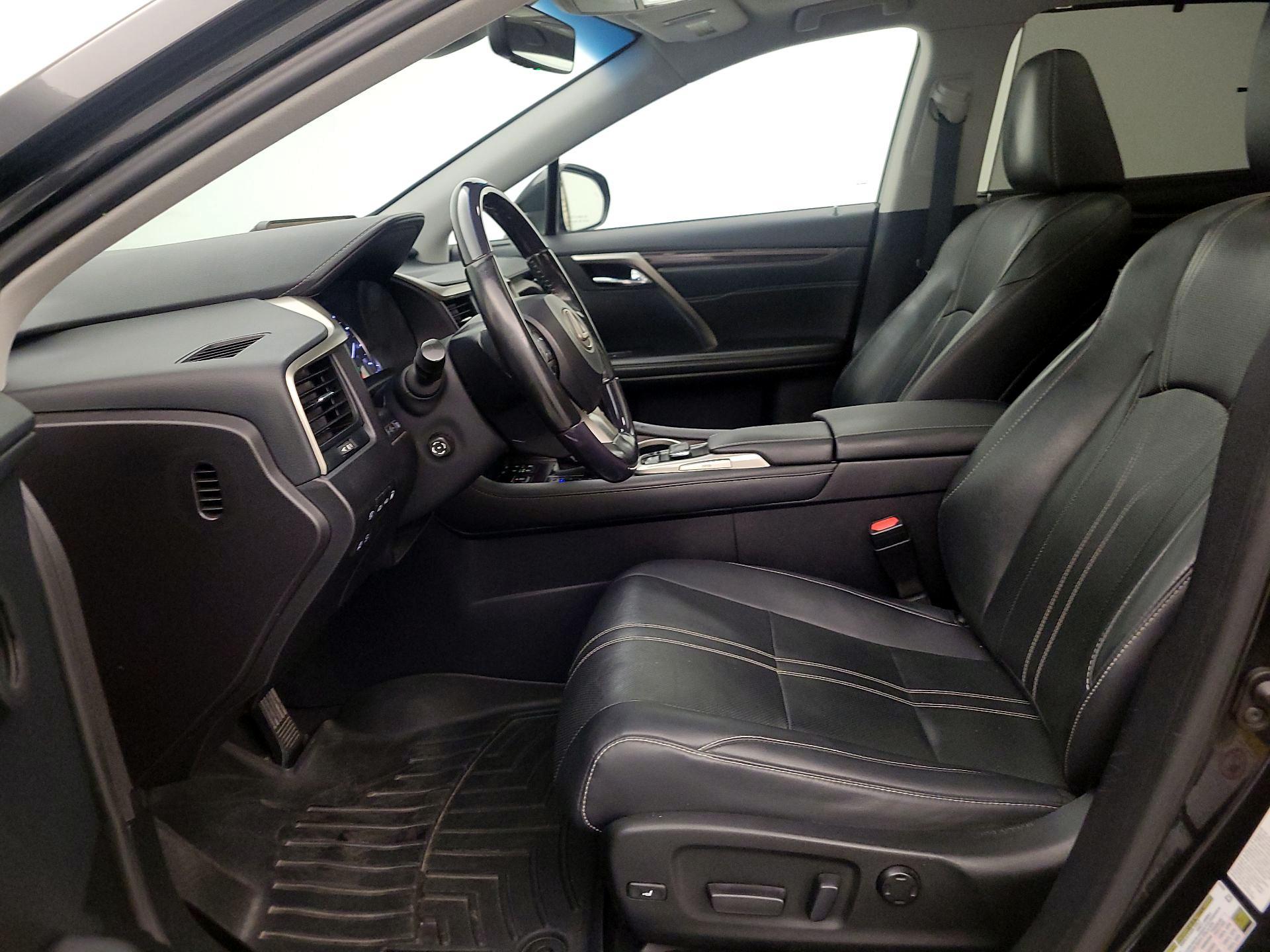 Thumbnail: 2018 Lexus RX - 11
