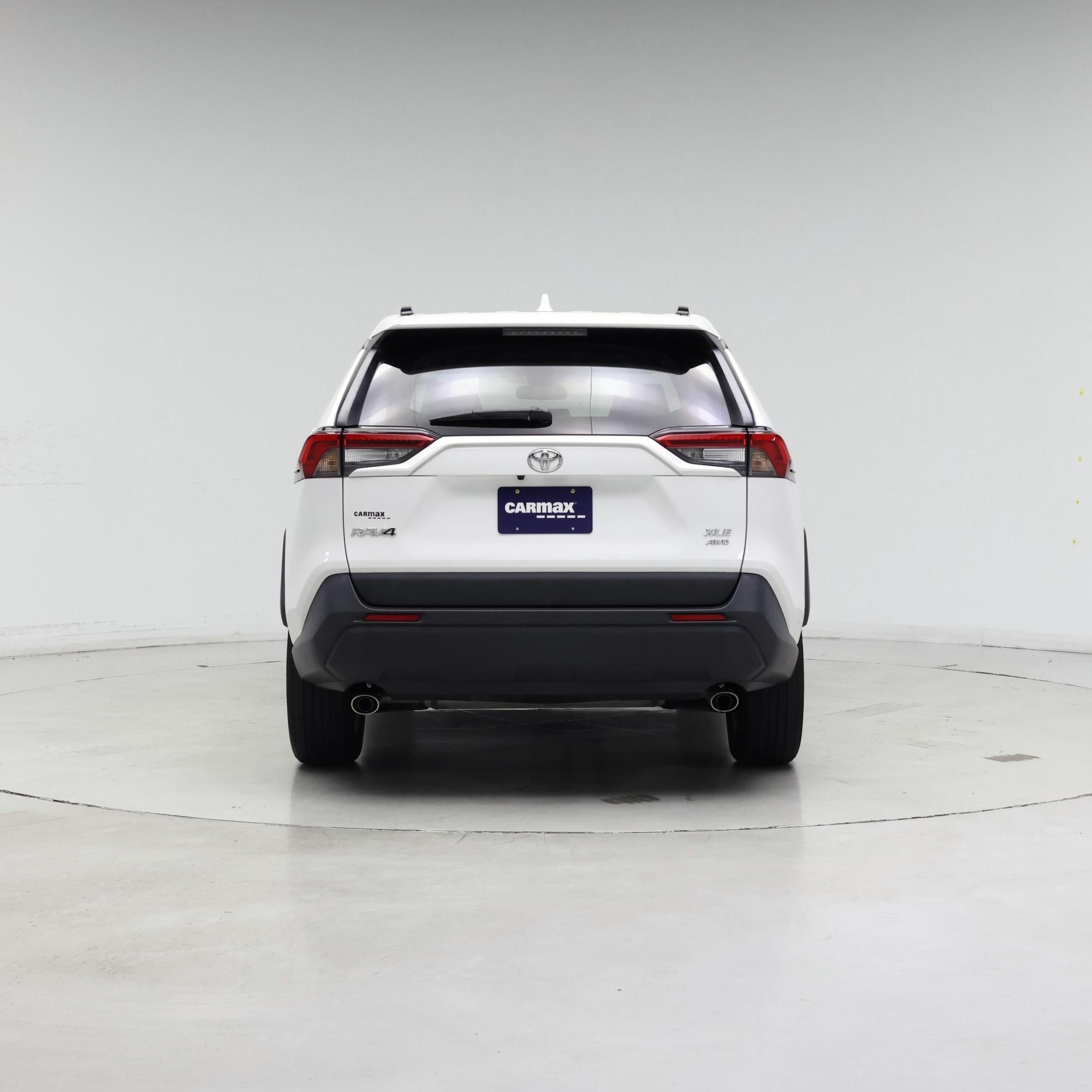 Thumbnail: 2022 Toyota RAV4 - 6