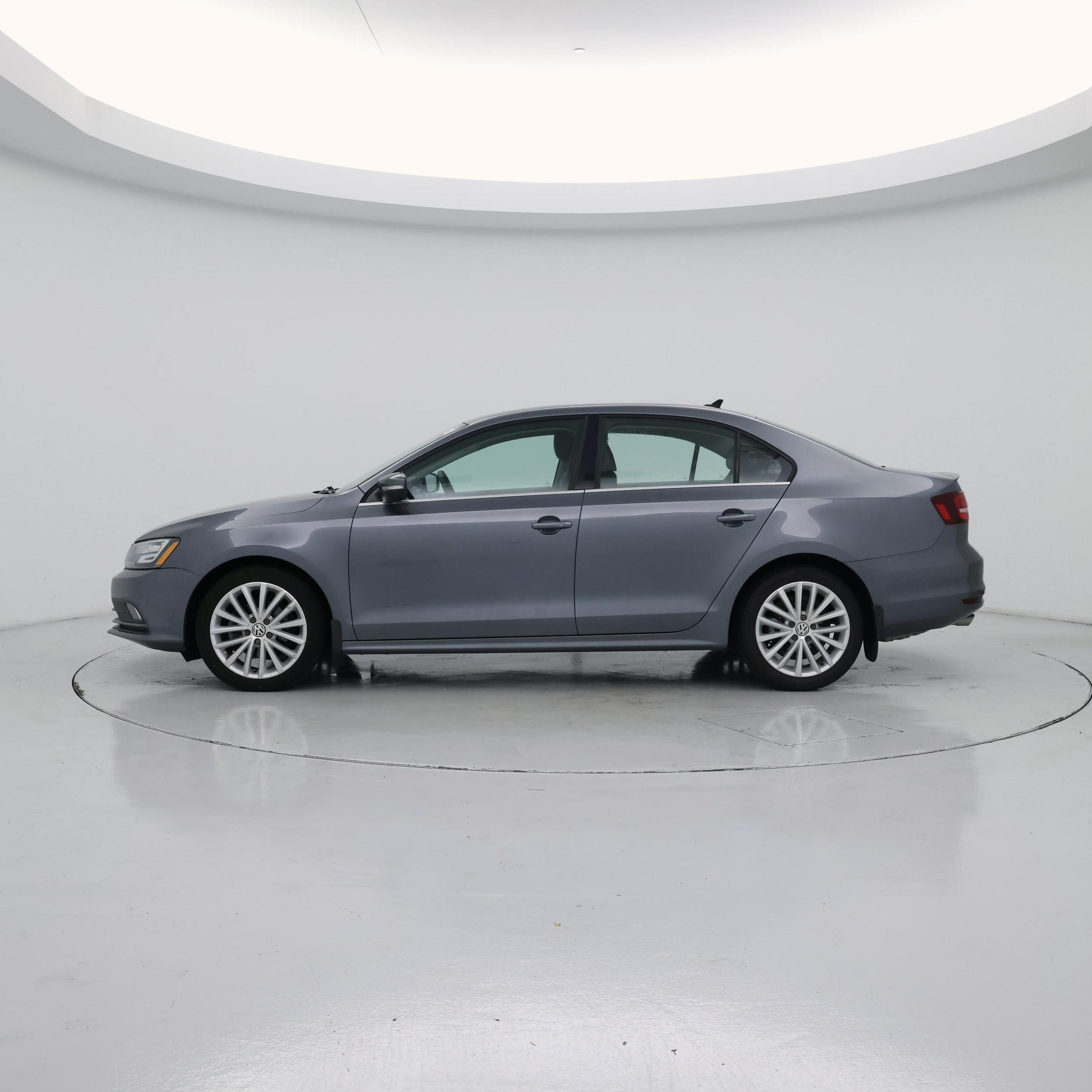 Thumbnail: 2016 Volkswagen Jetta - 3