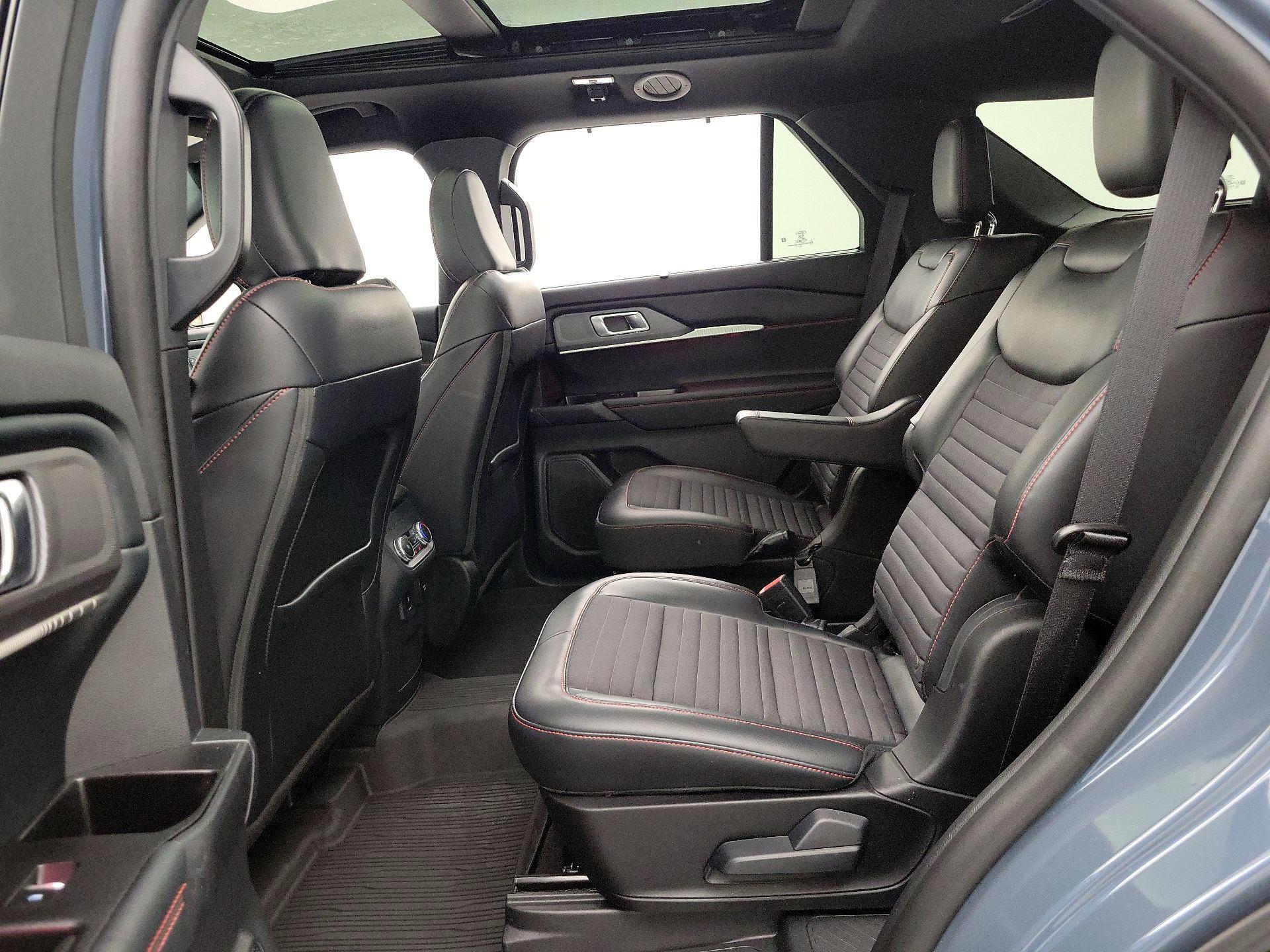 Thumbnail: 2025 Ford Explorer - 20