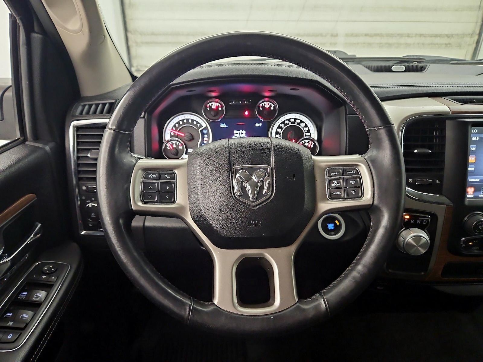 2017 RAM Ram 1500 Pickup Laramie - Photo 11
