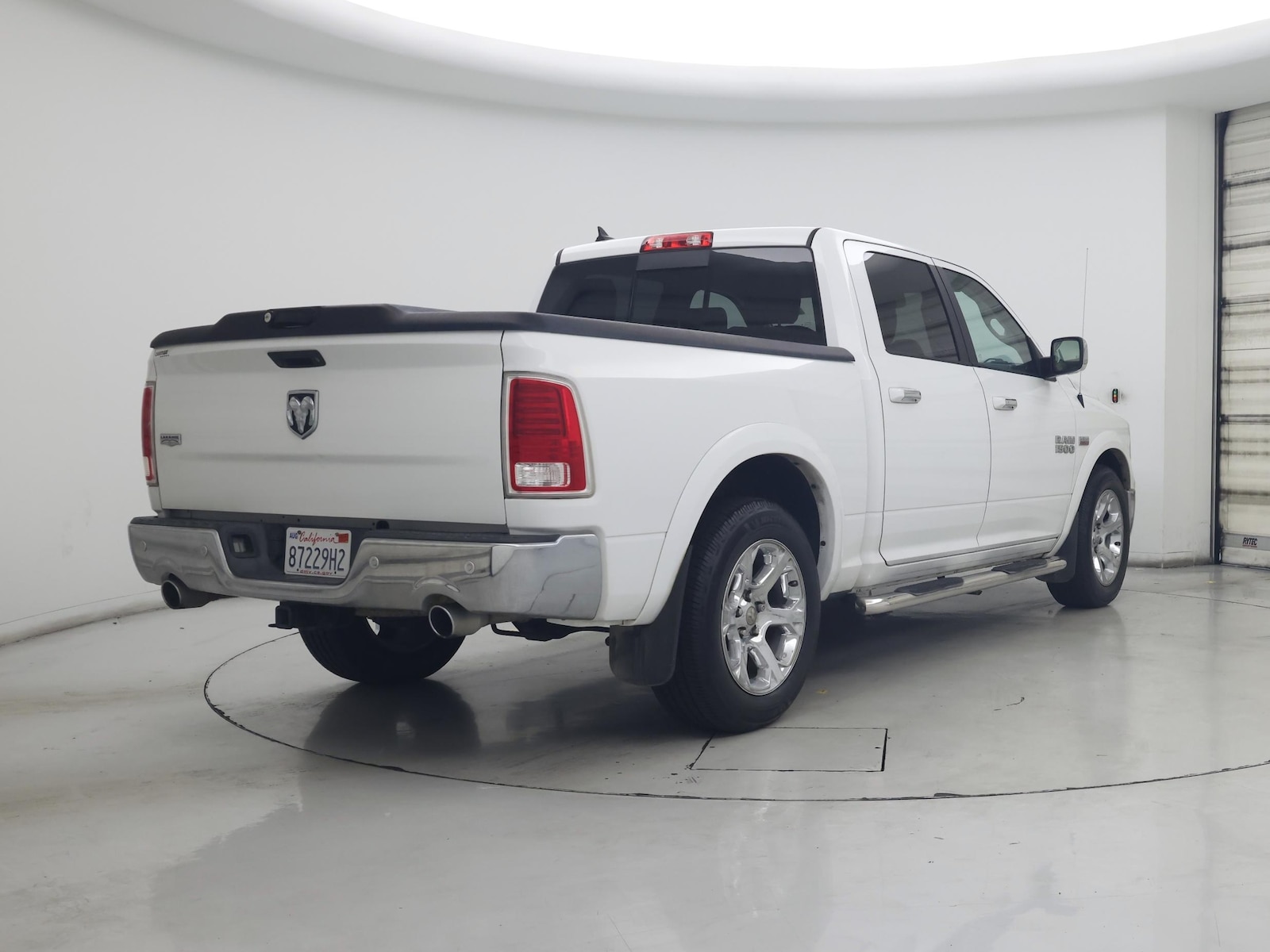 2017 RAM Ram 1500 Pickup Laramie - Photo 9