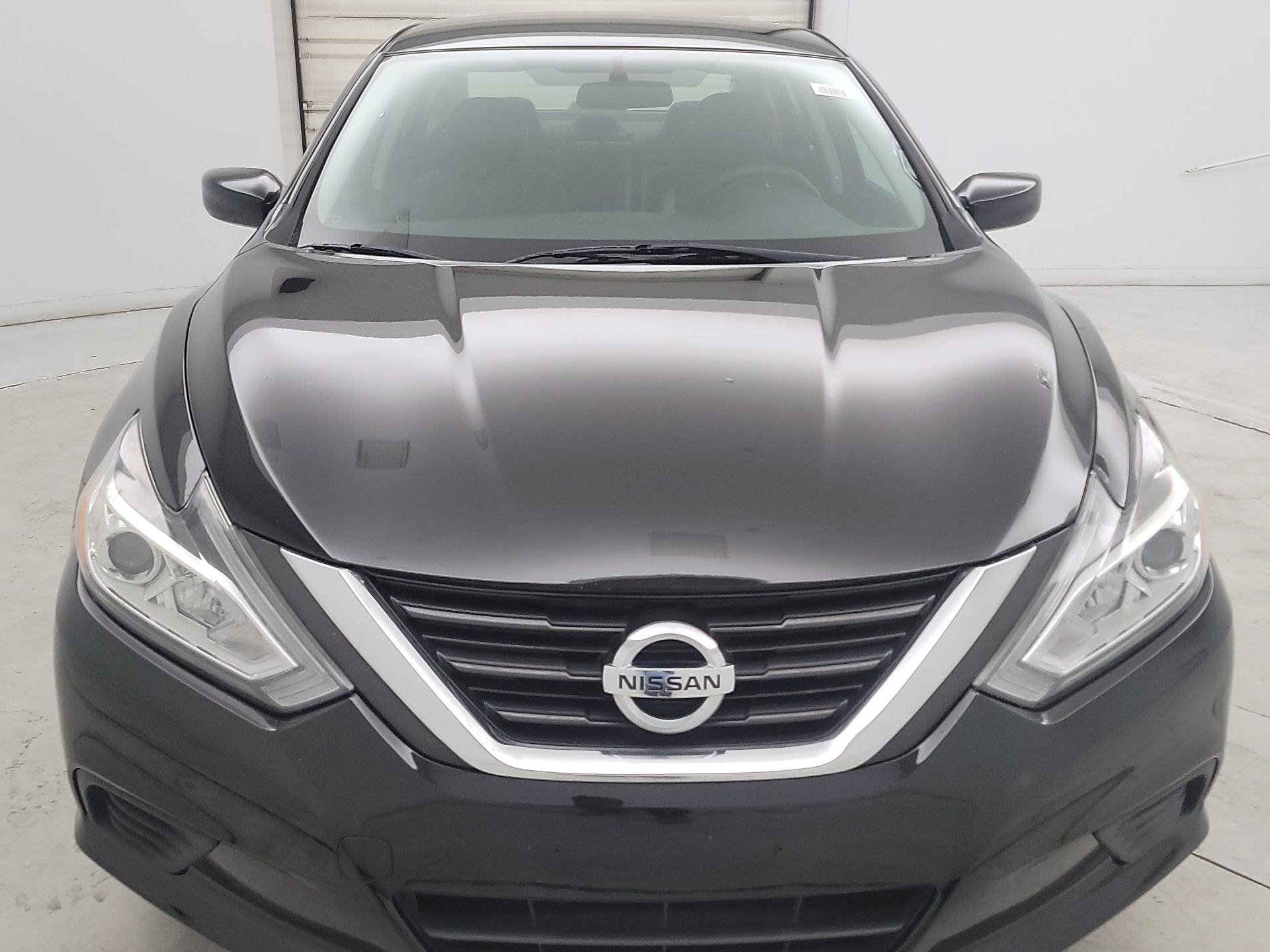 Thumbnail: 2018 Nissan Altima - 2