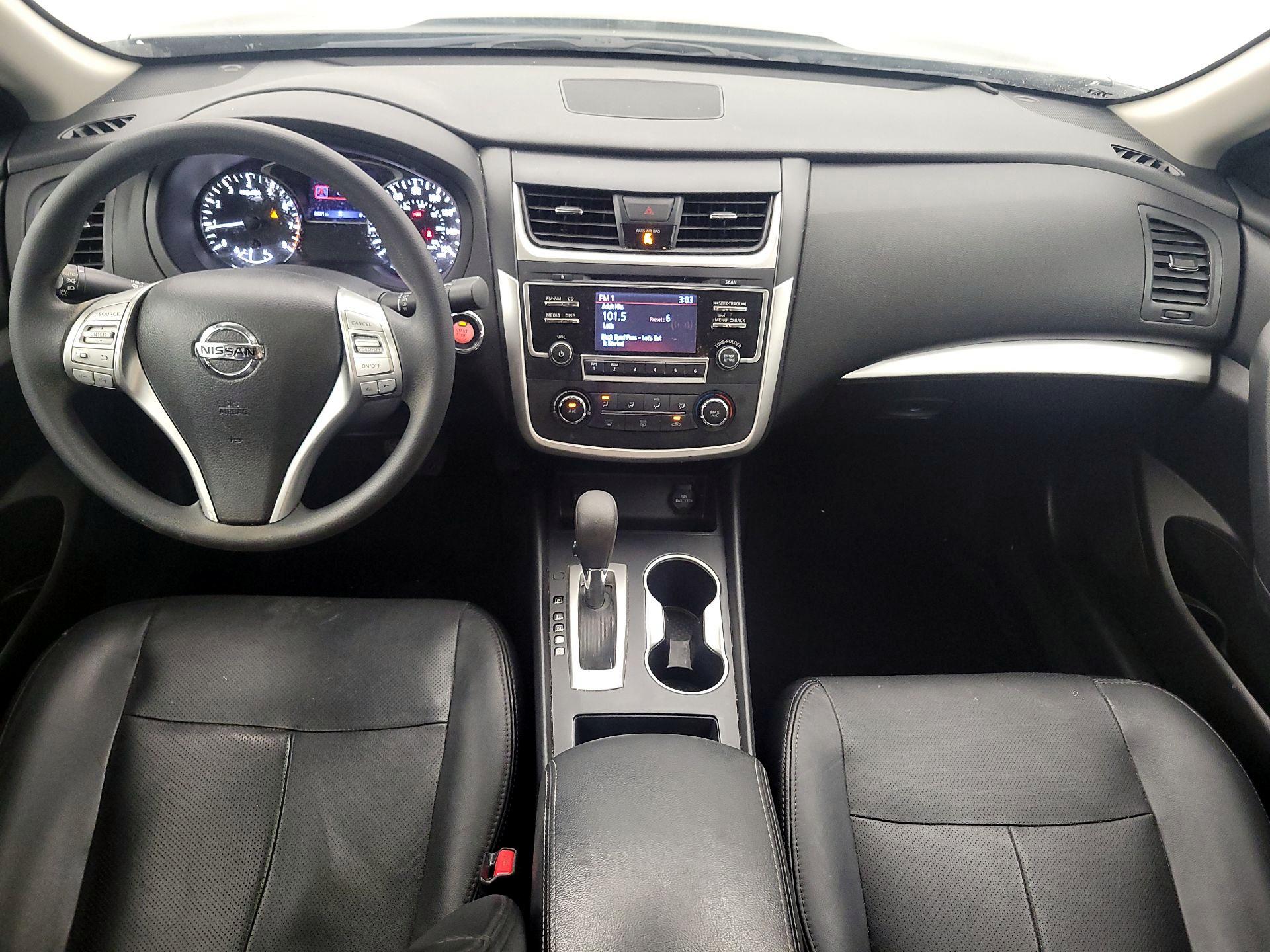 Thumbnail: 2018 Nissan Altima - 8