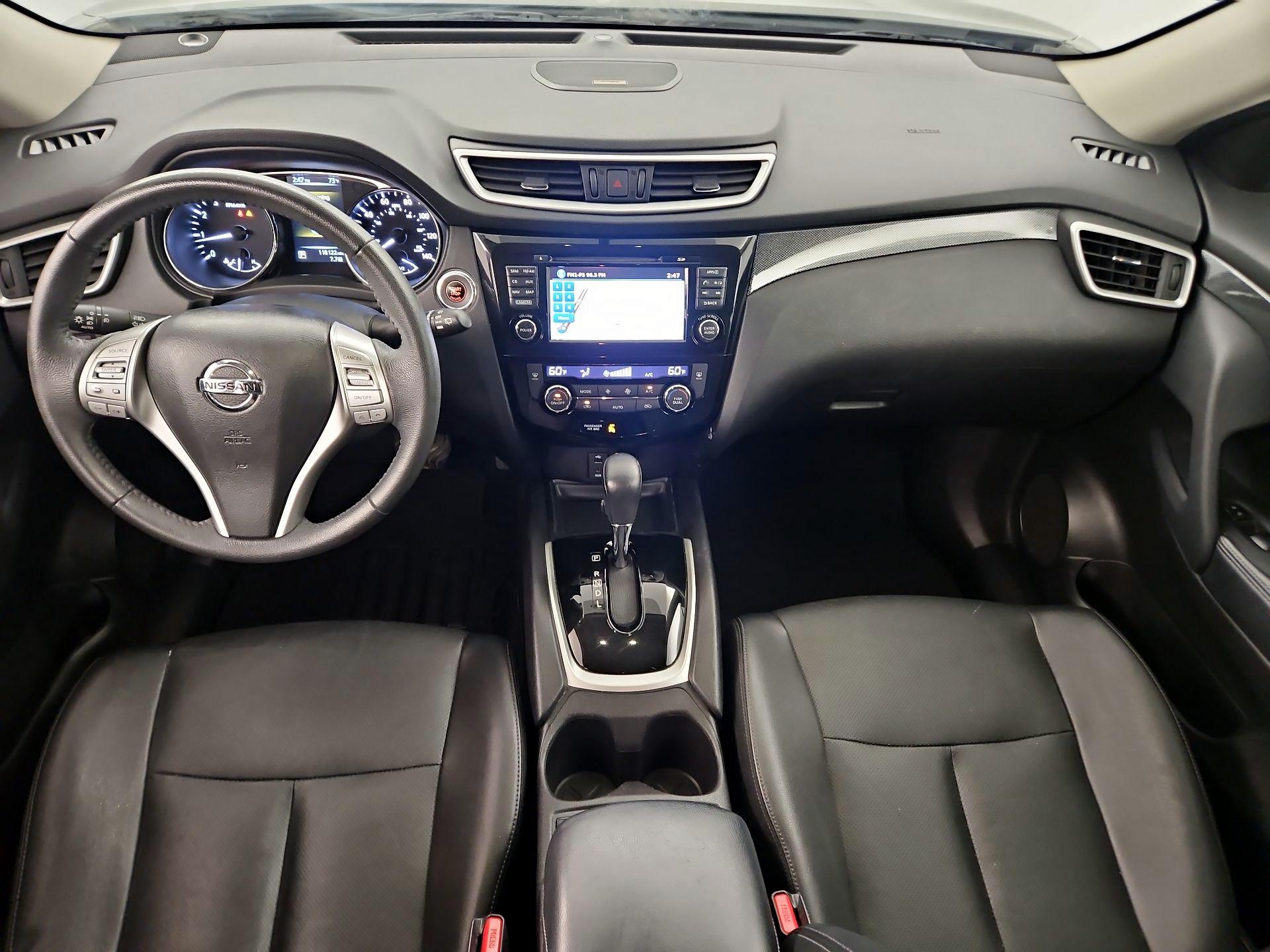 Thumbnail: 2015 Nissan Rogue - 8