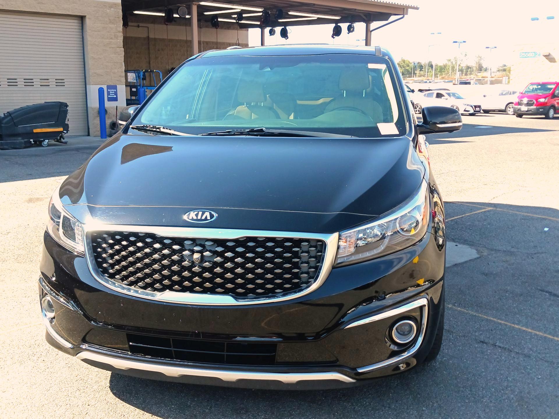 Thumbnail: 2018 Kia Sedona - 2