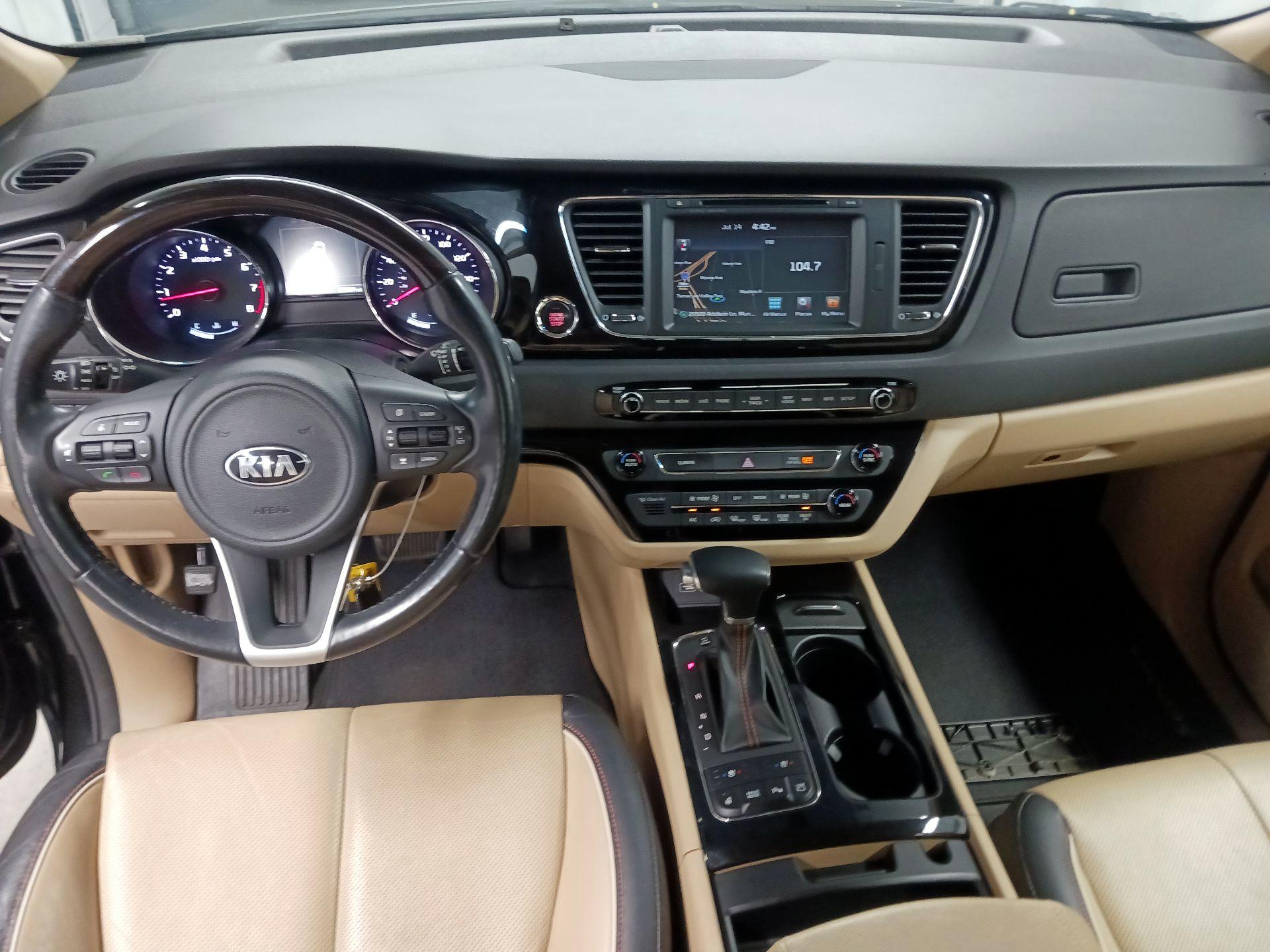 Thumbnail: 2018 Kia Sedona - 8