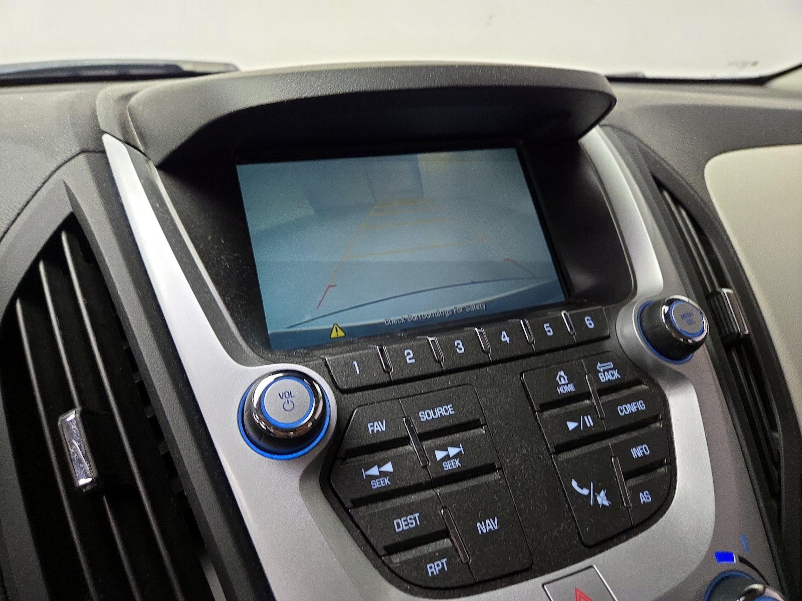 2017 Chevrolet Equinox LT - Photo 14