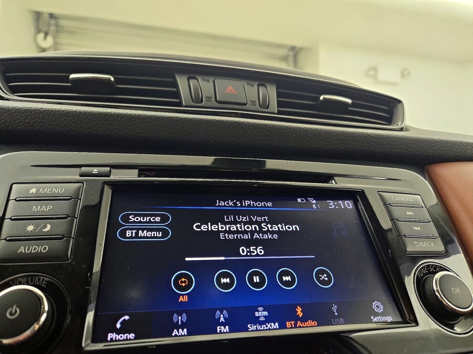 2019 Nissan Rogue SL - Photo 17