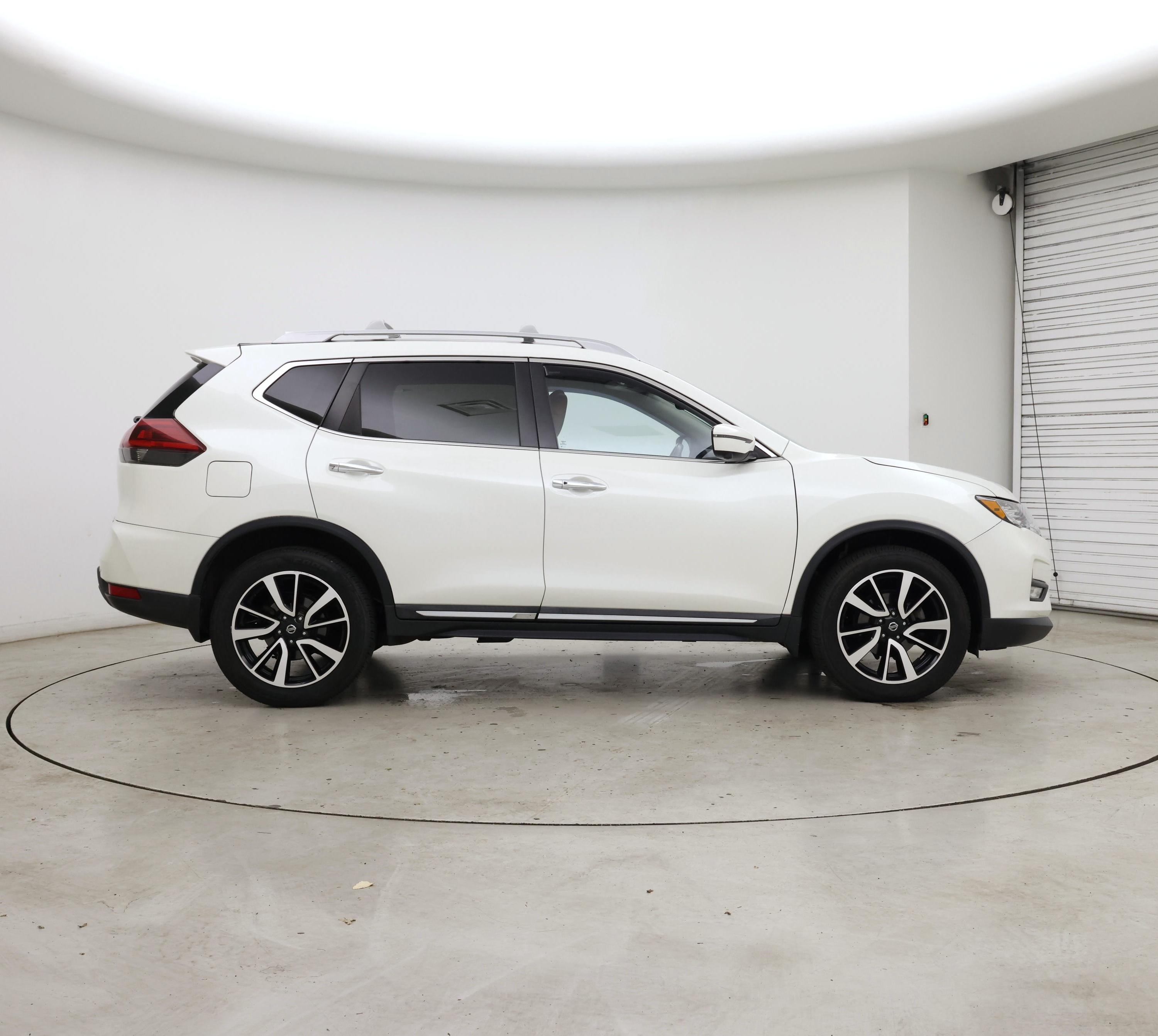 Thumbnail: 2019 Nissan Rogue - 7