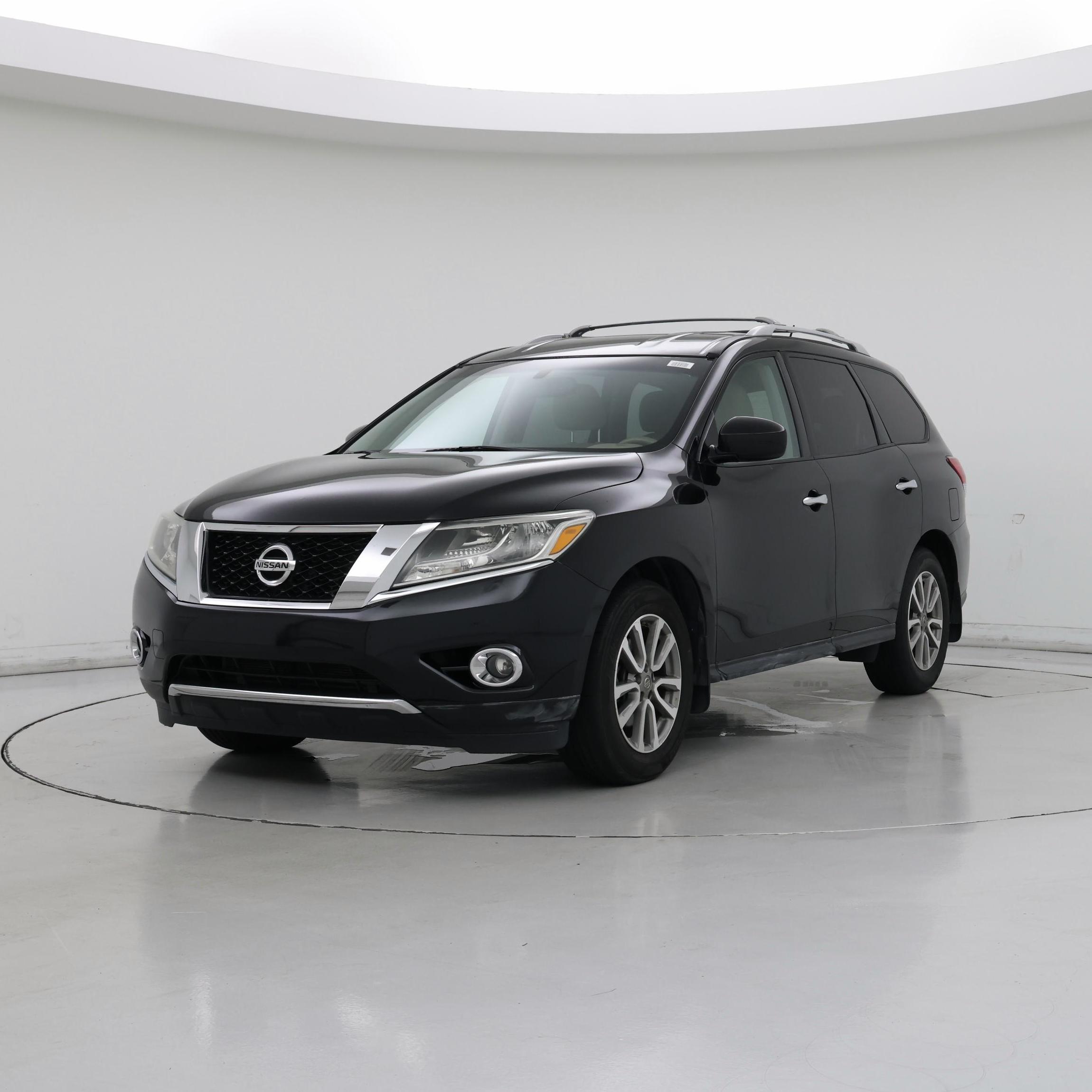 Thumbnail: 2015 Nissan Pathfinder - 4