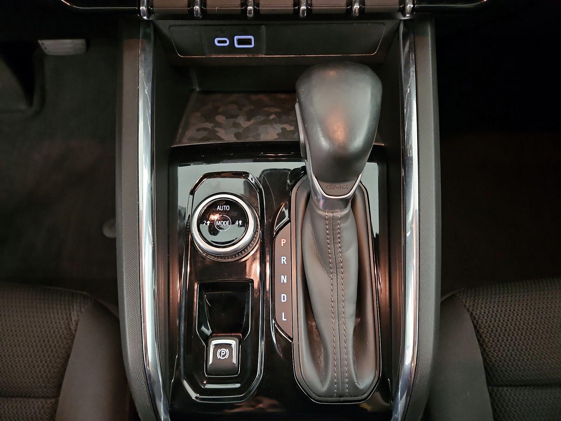 Thumbnail: 2023 GMC Canyon - 16