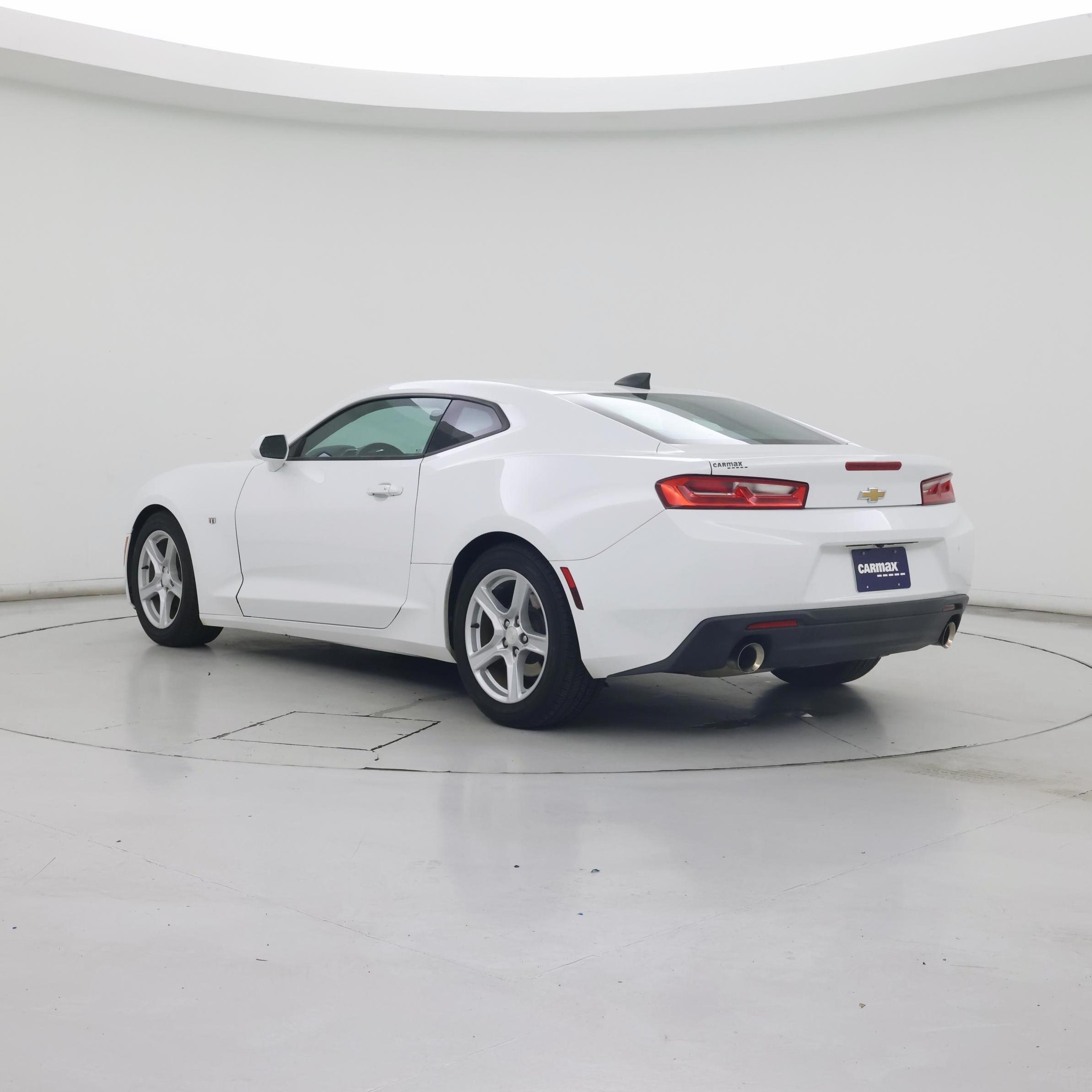 Thumbnail: 2017 Chevrolet Camaro - 2