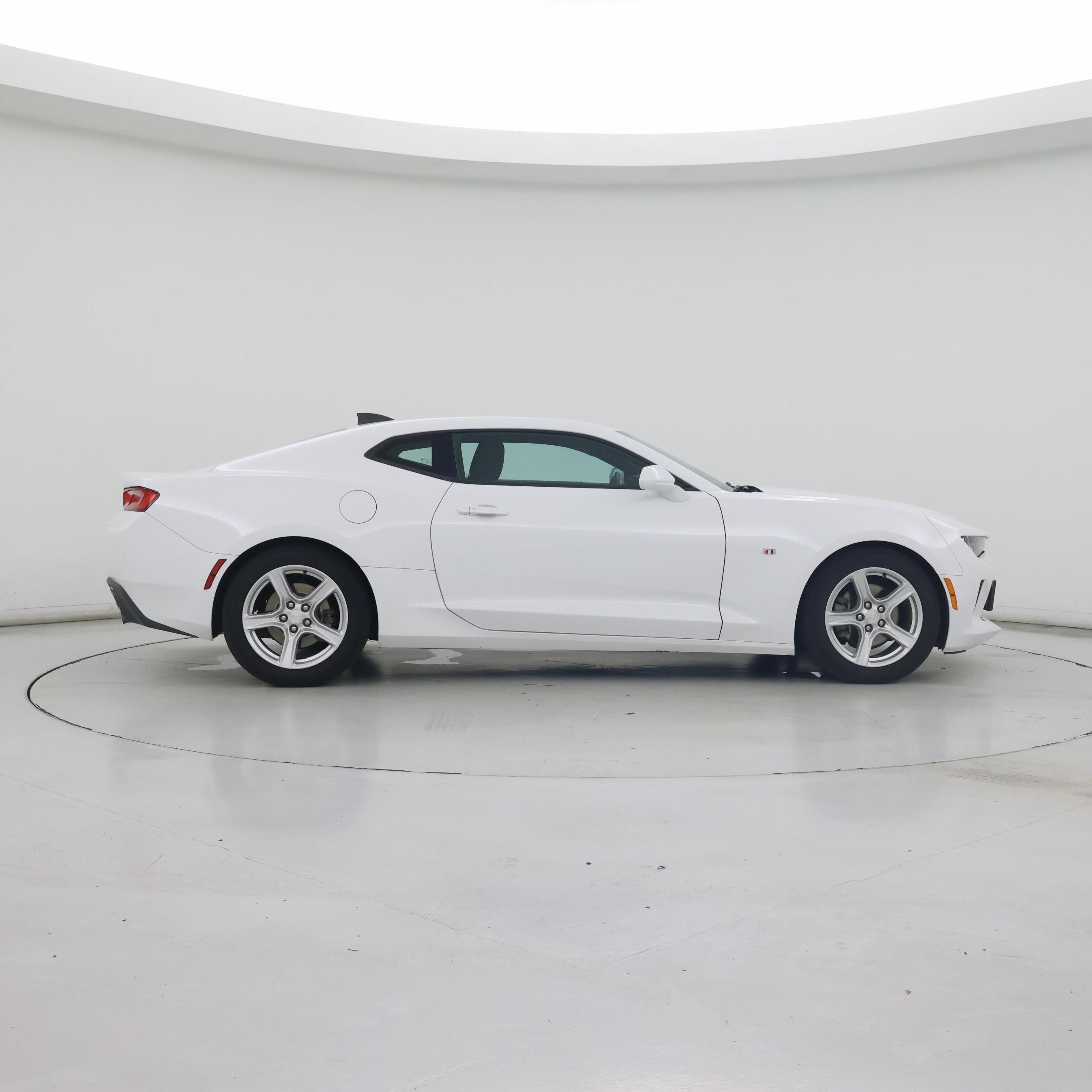 Thumbnail: 2017 Chevrolet Camaro - 7