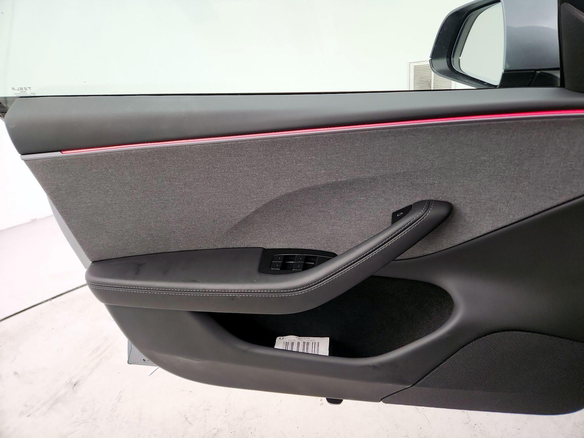 Thumbnail: 2026 Tesla Model 3 - 12