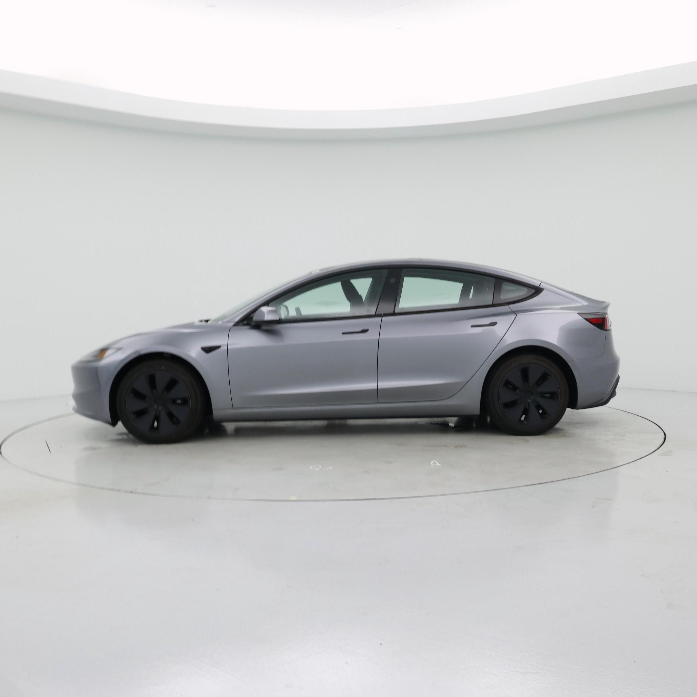 Thumbnail: 2026 Tesla Model 3 - 3