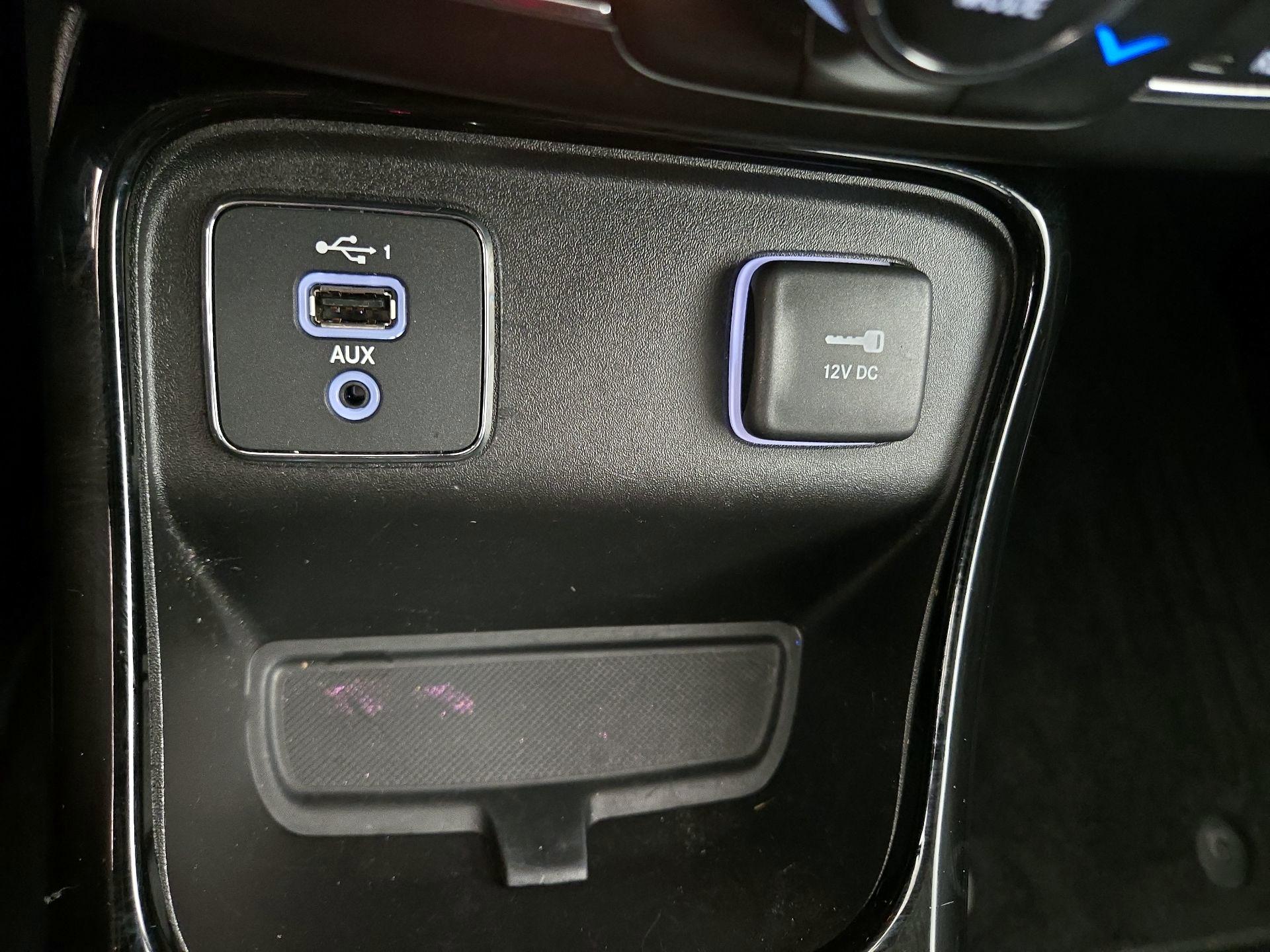 Thumbnail: 2020 Jeep Compass - 18