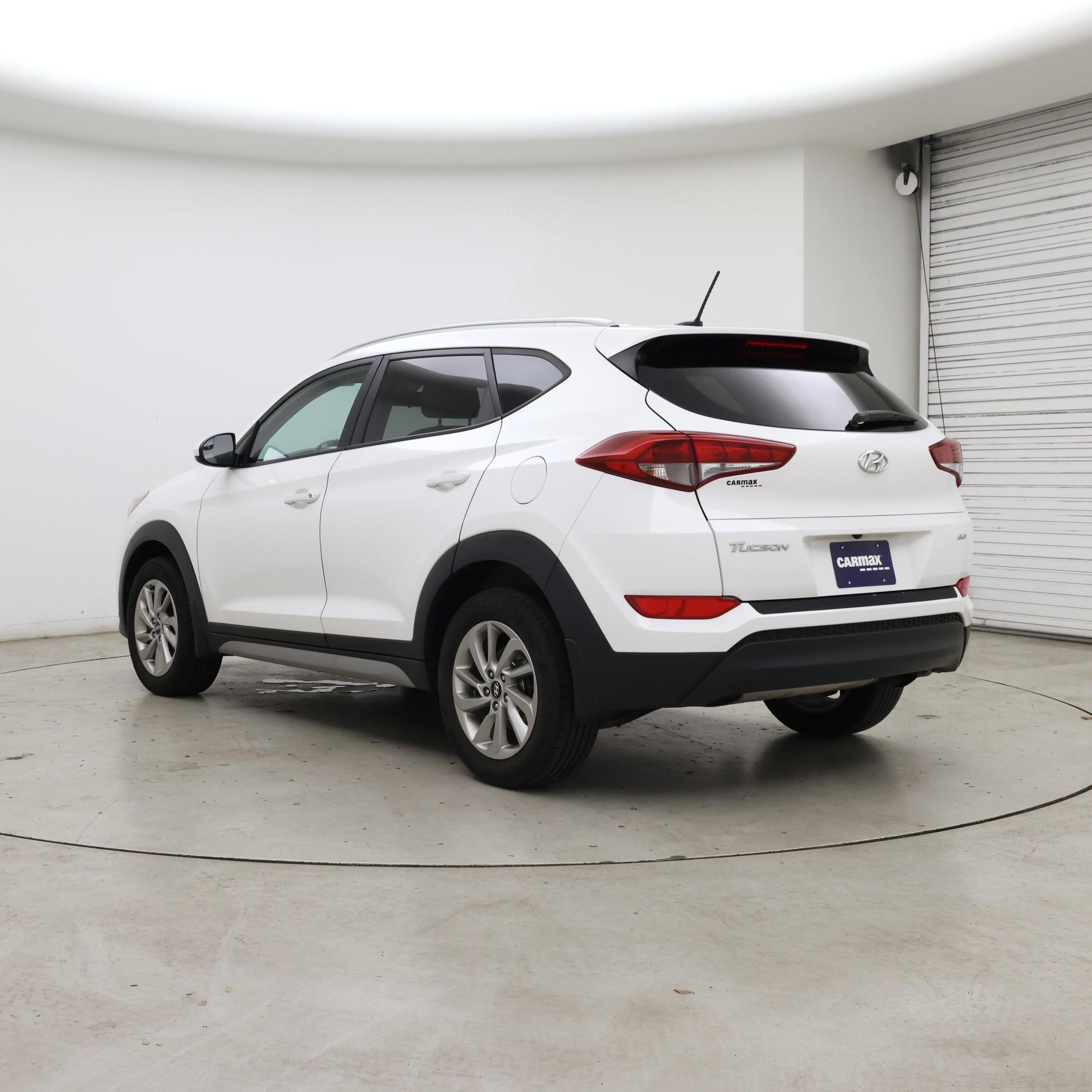 Thumbnail: 2017 Hyundai Tucson - 2
